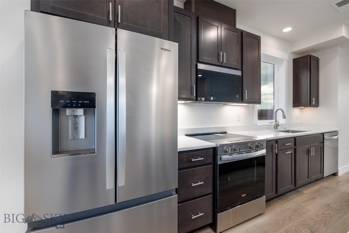 106 N Eldorado Avenue