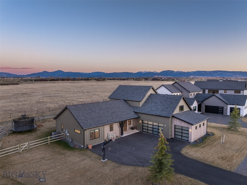 46 Creekbank Lane