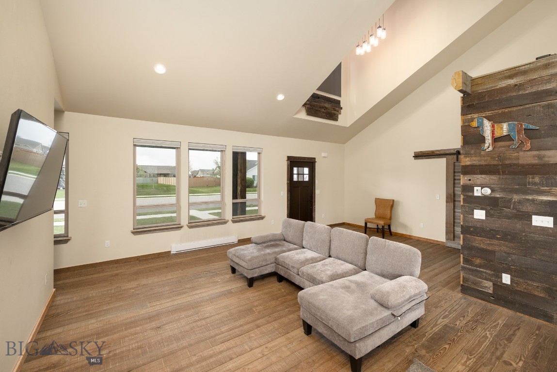 1704 Roundup Boulevard