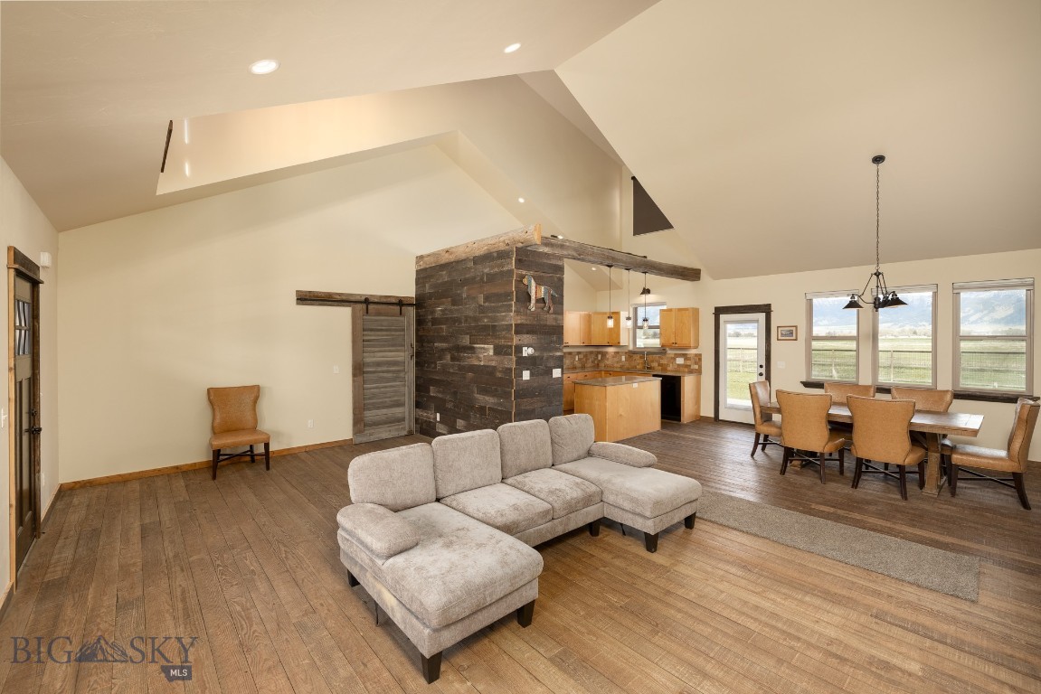 1704 Roundup Boulevard