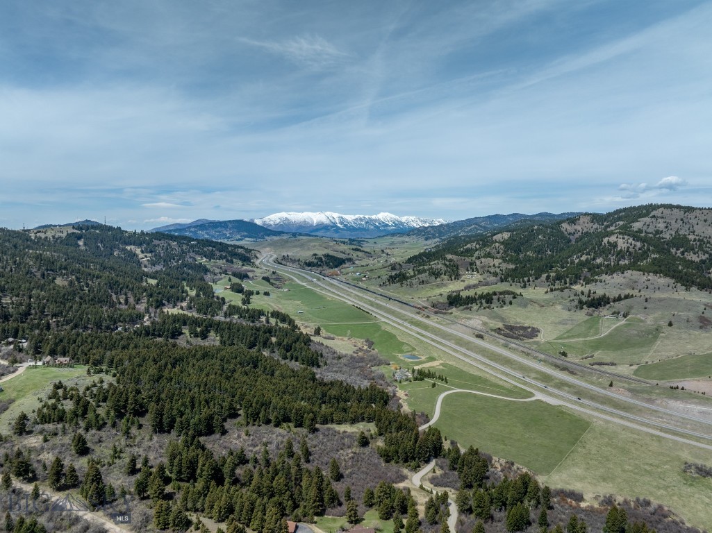 15 AC Elk Ridge Road