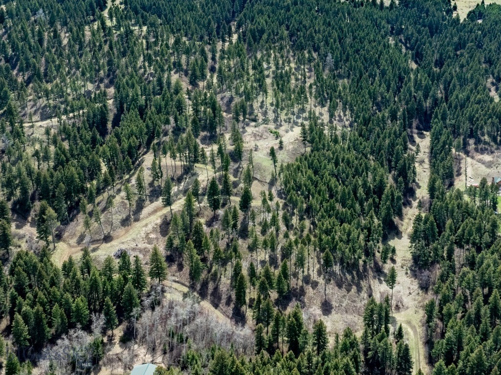 15 AC Elk Ridge Road