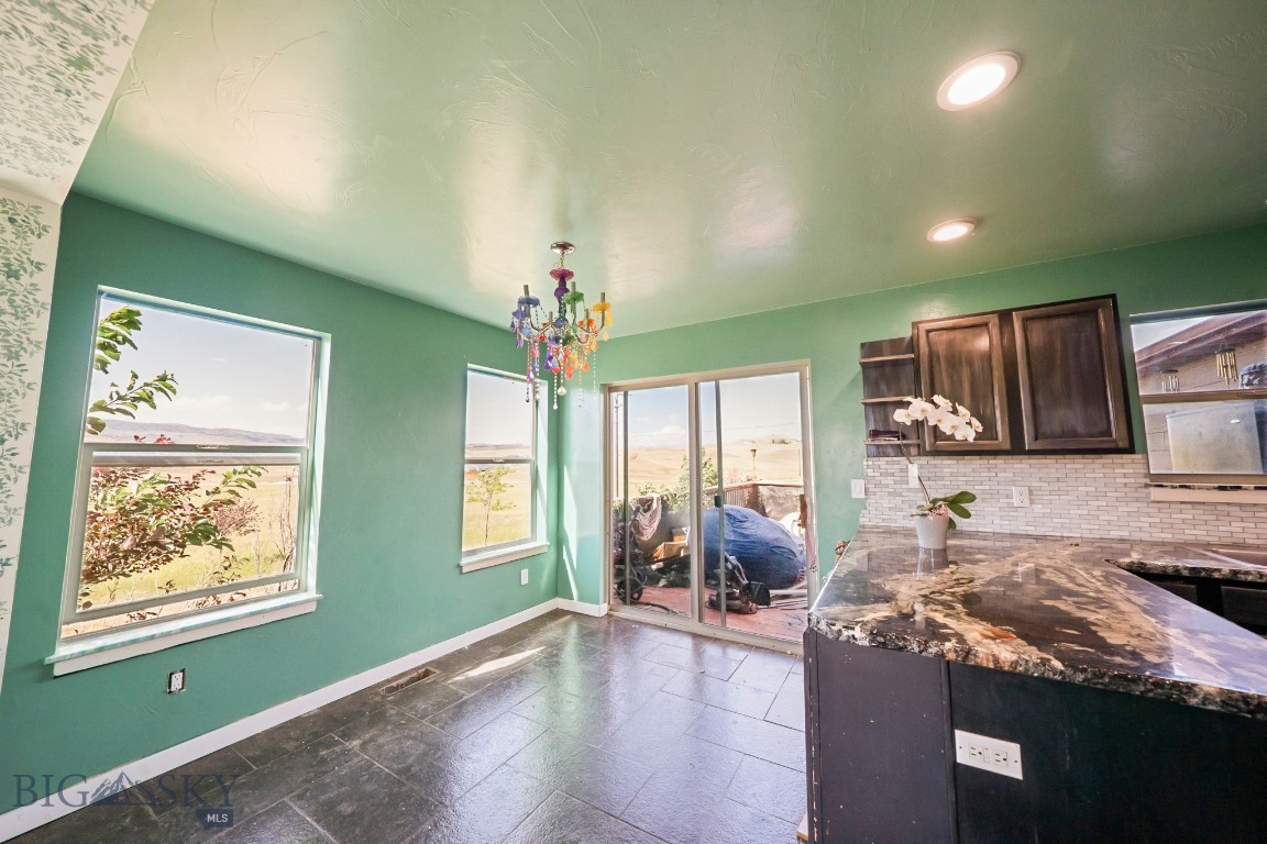 830 N 12th