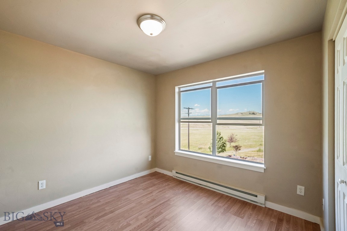 830 N 12th