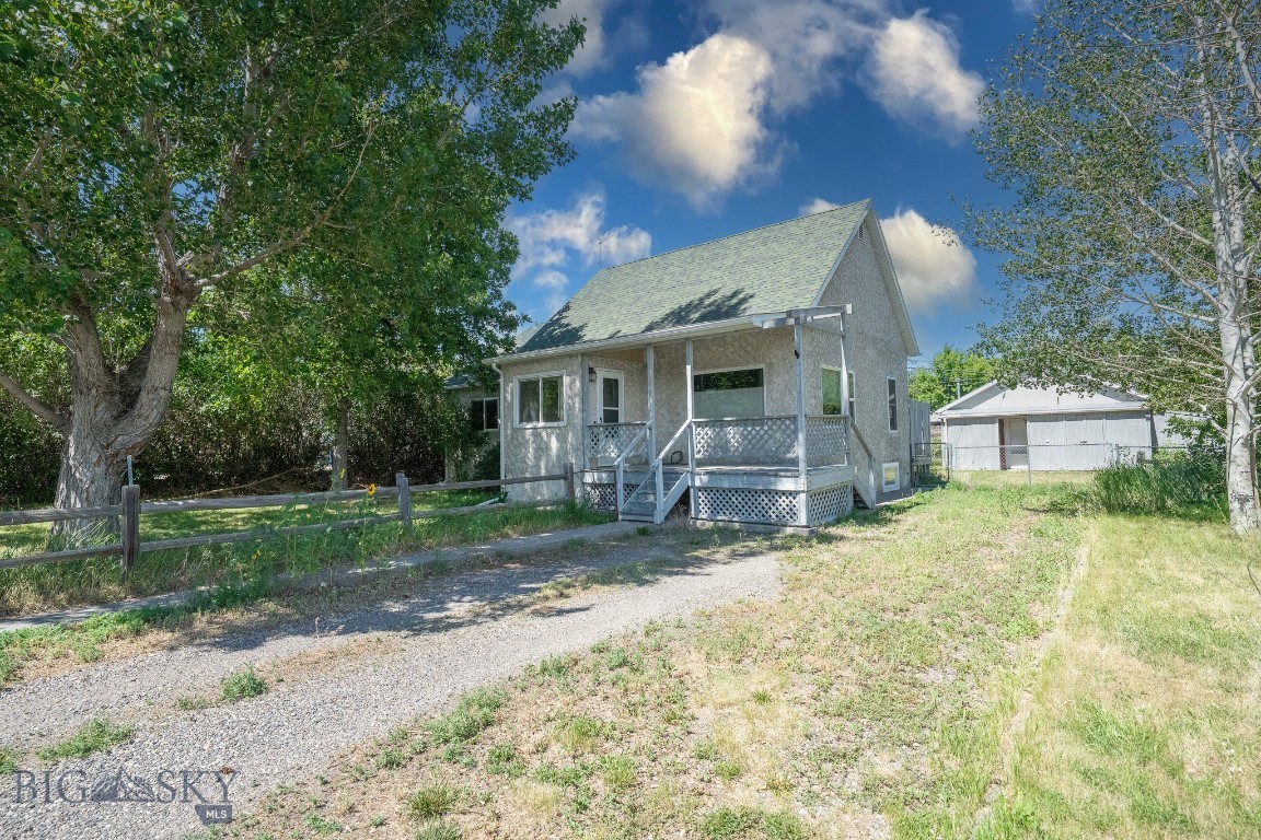 420 N 8th Avenue