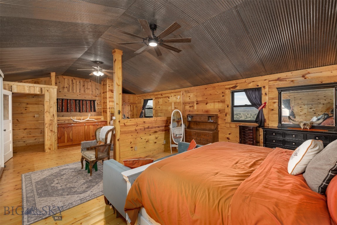 13575 Crystal Mountain Road