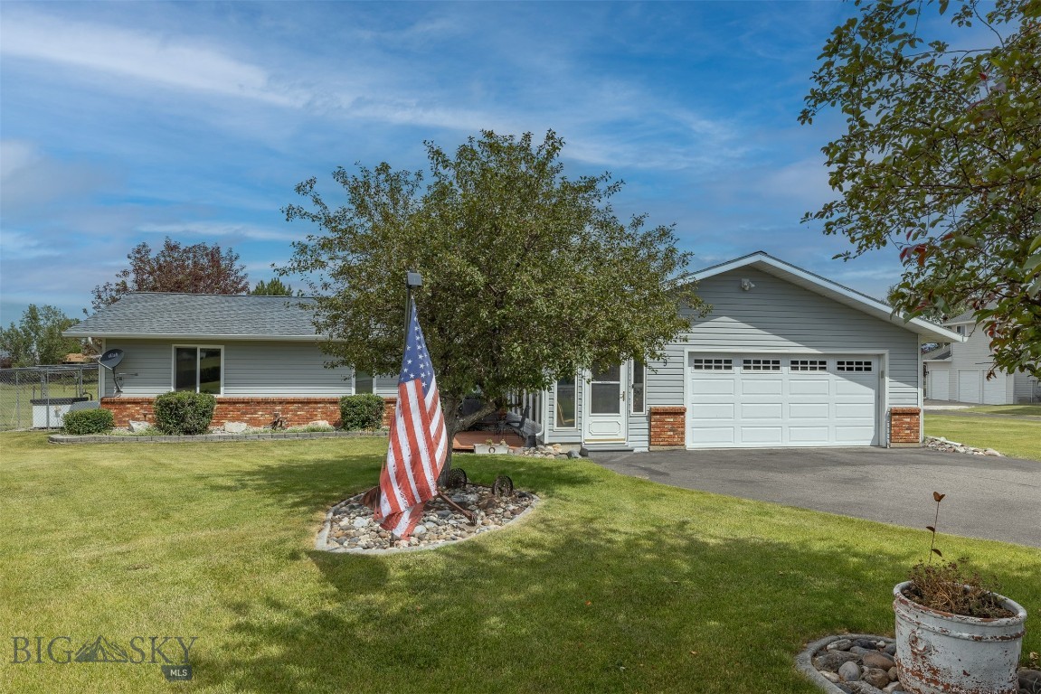 9 Indian Paintbrush Drive