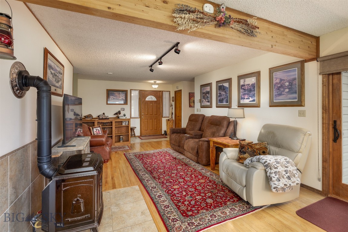 9 Indian Paintbrush Drive