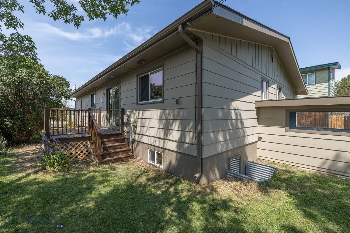 422 N 11th