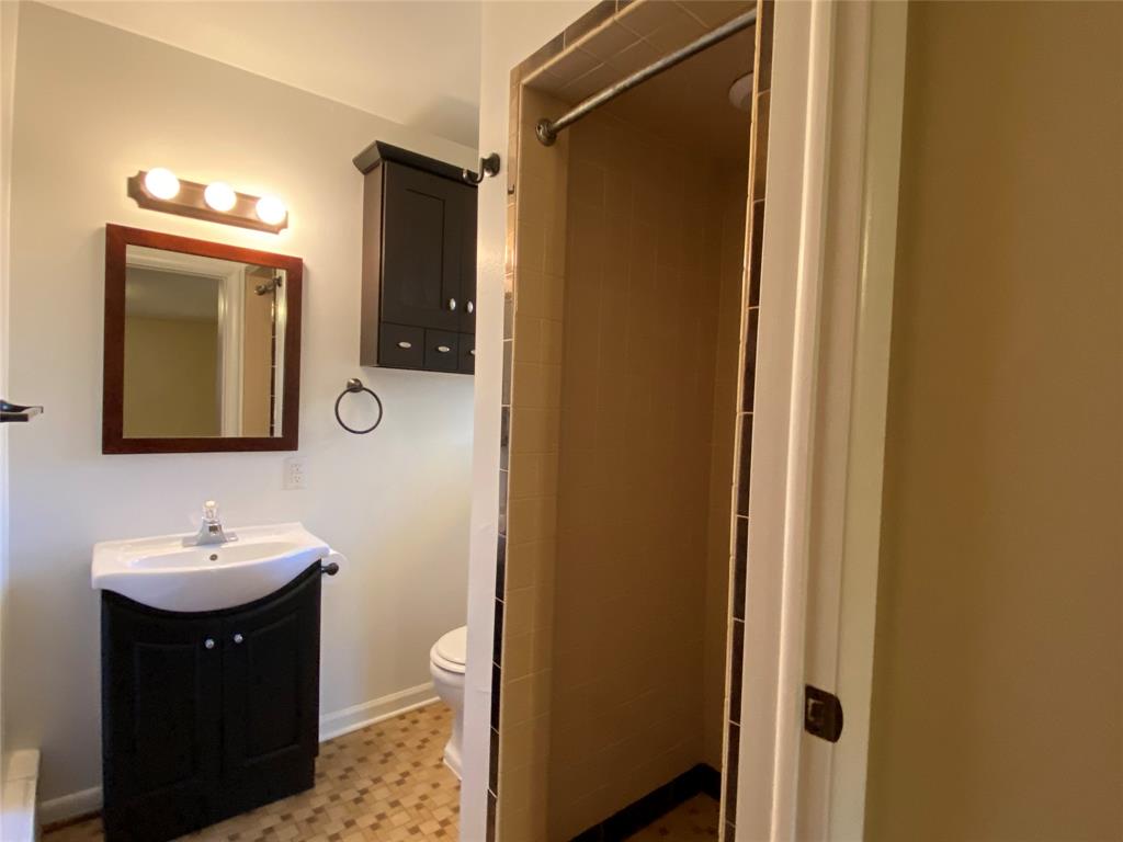 5524 Skyridge Drive