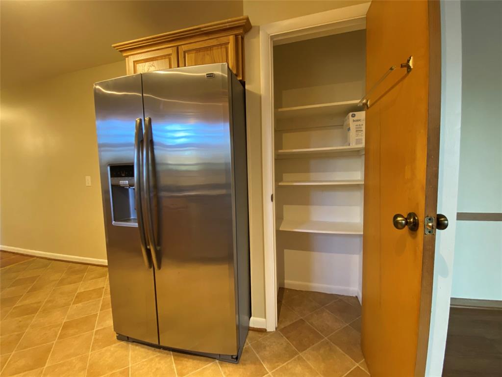 5524 Skyridge Drive