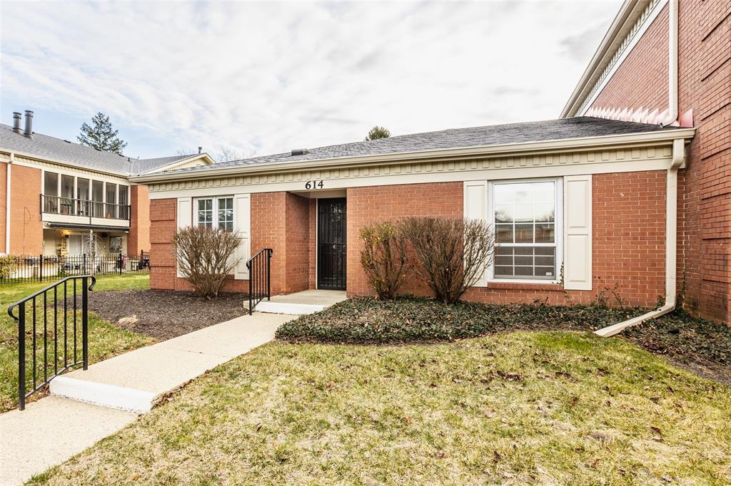 614 Lions Head Lane Unit: 21