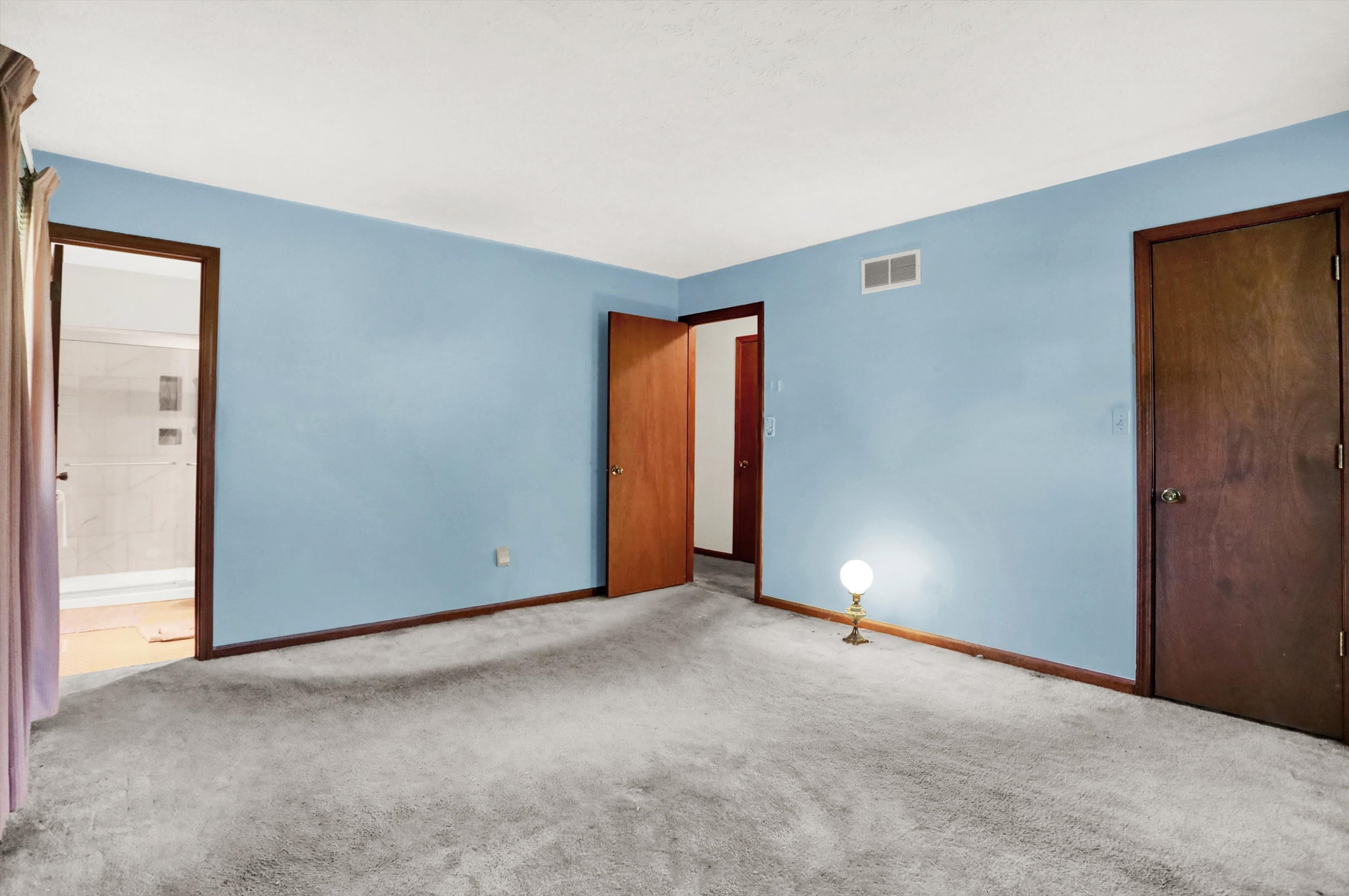 6110 Foxwood Lane