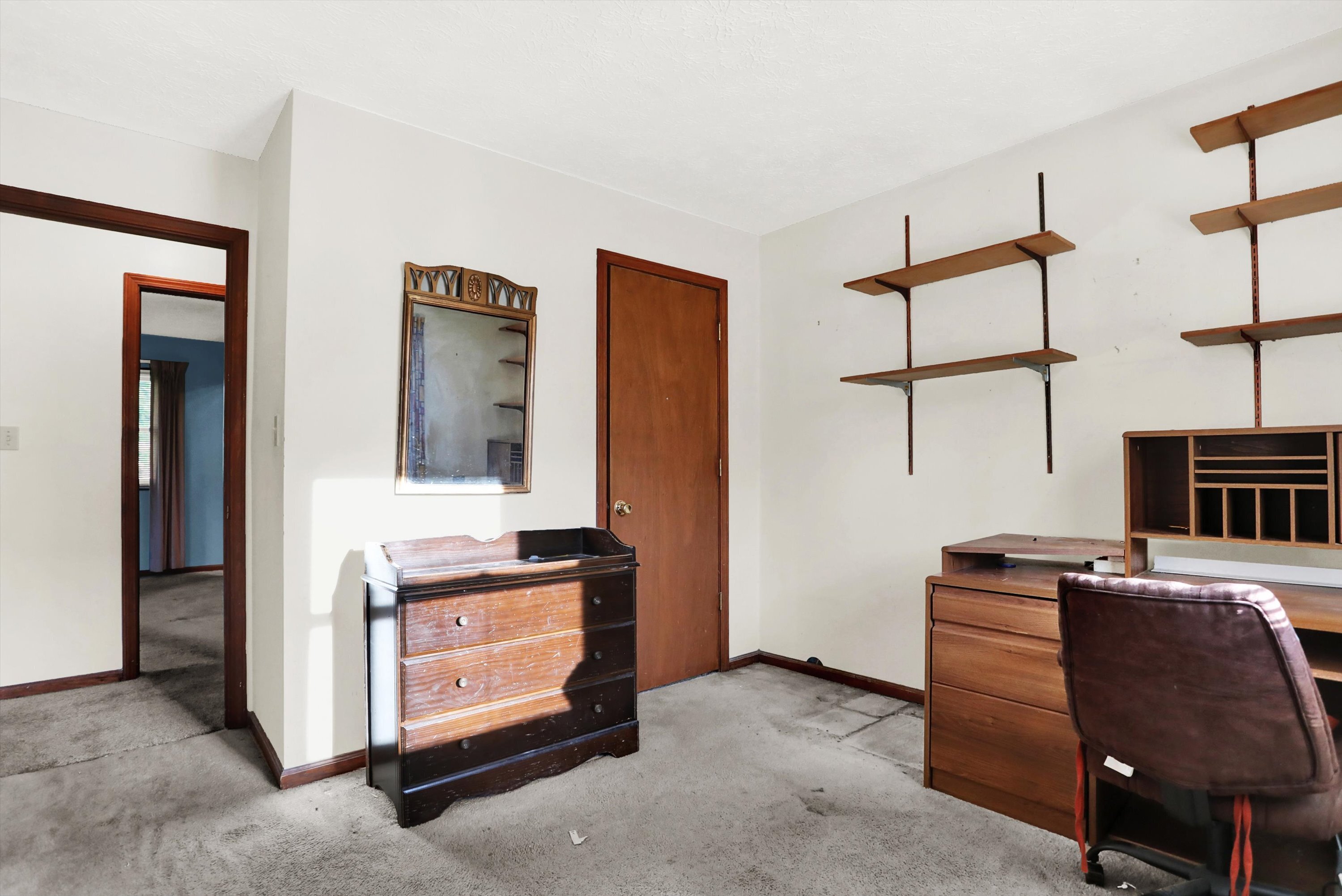 6110 Foxwood Lane