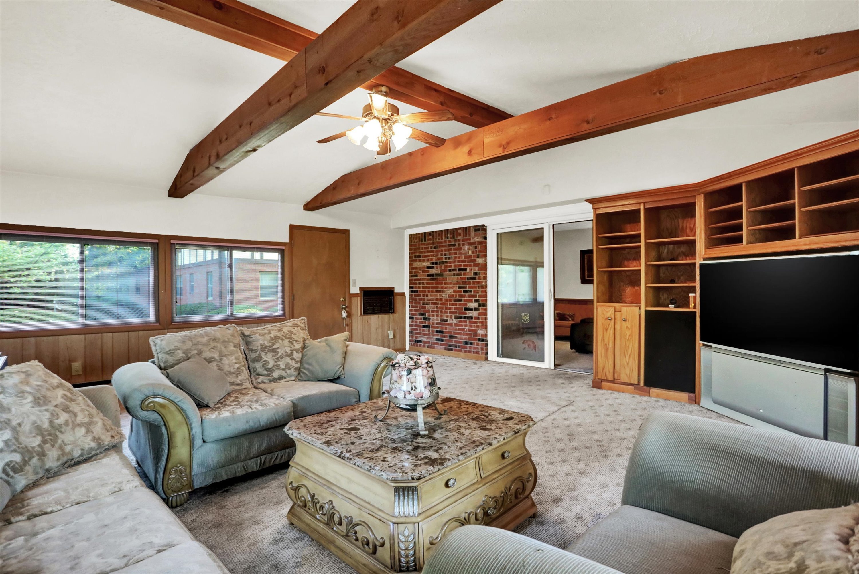 6110 Foxwood Lane