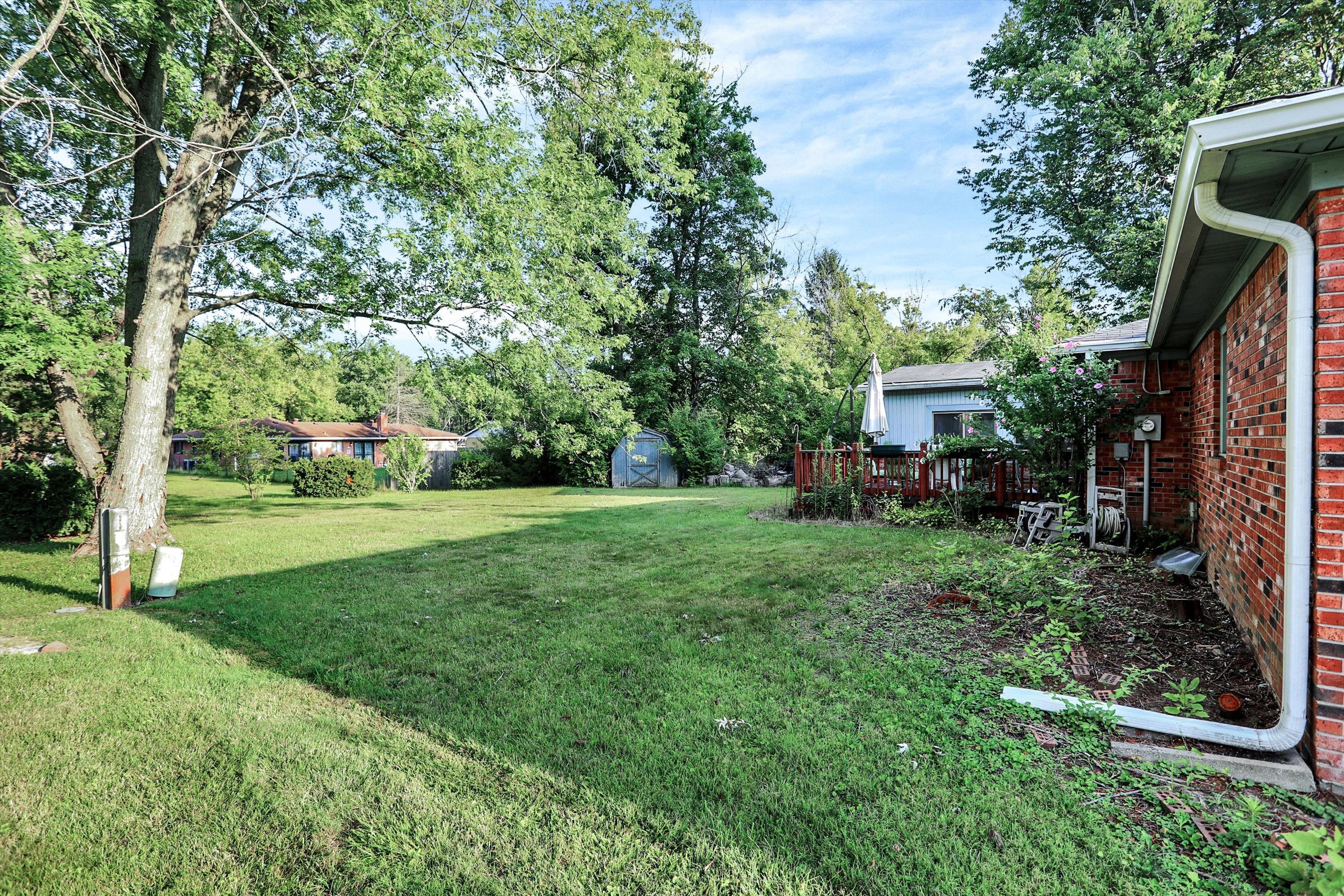 6110 Foxwood Lane
