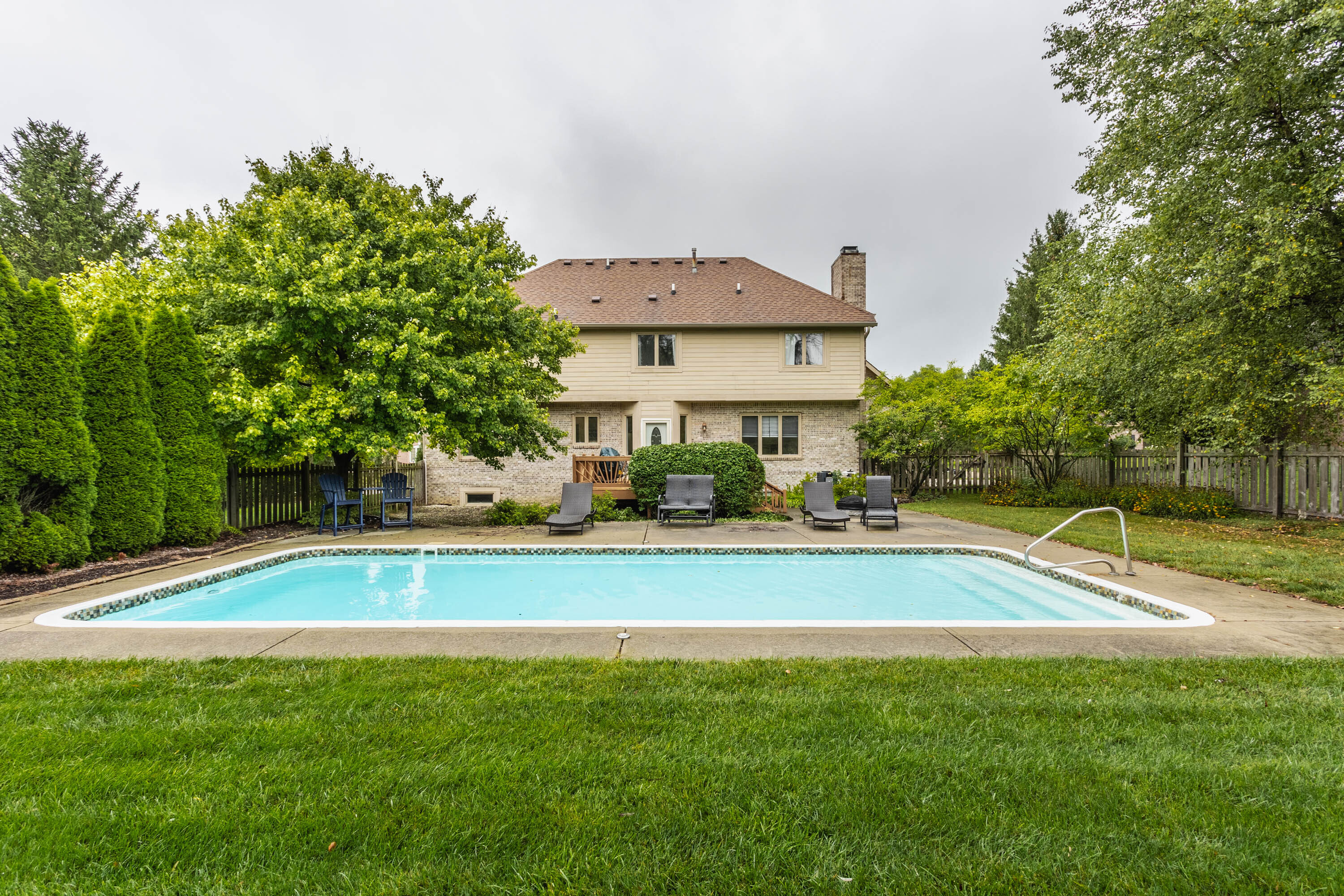 6625 Greenridge Drive