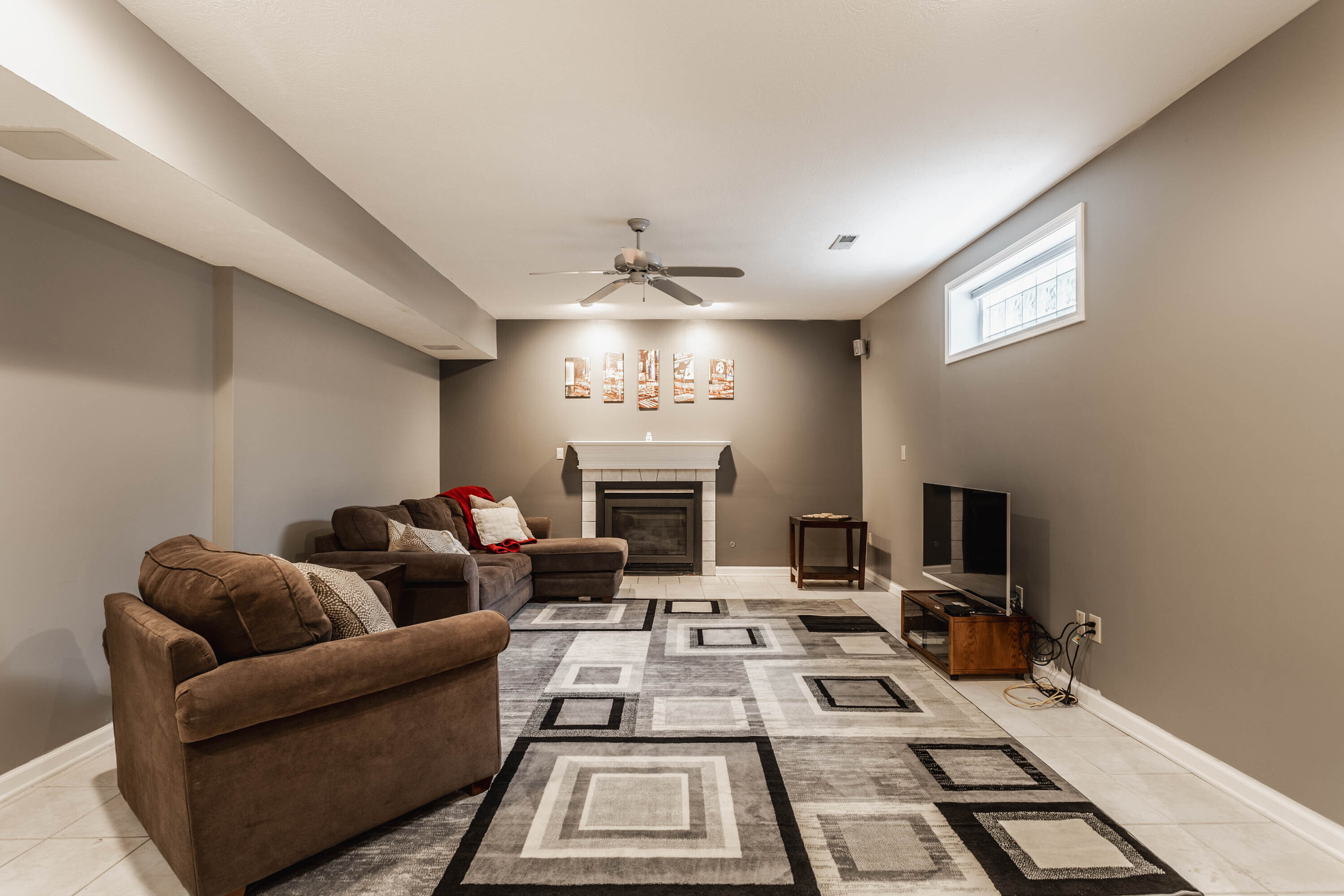 6625 Greenridge Drive