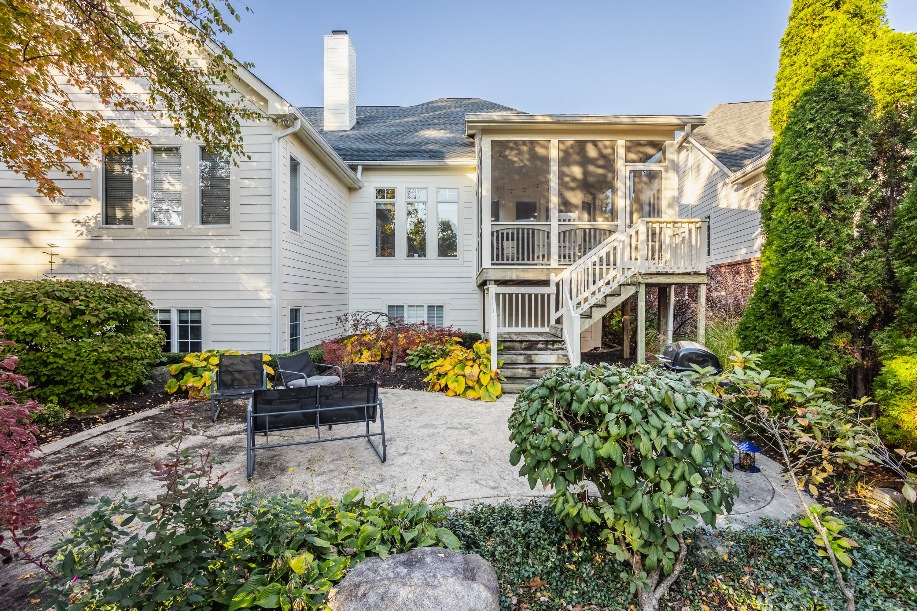 8079 Hopkins Lane
