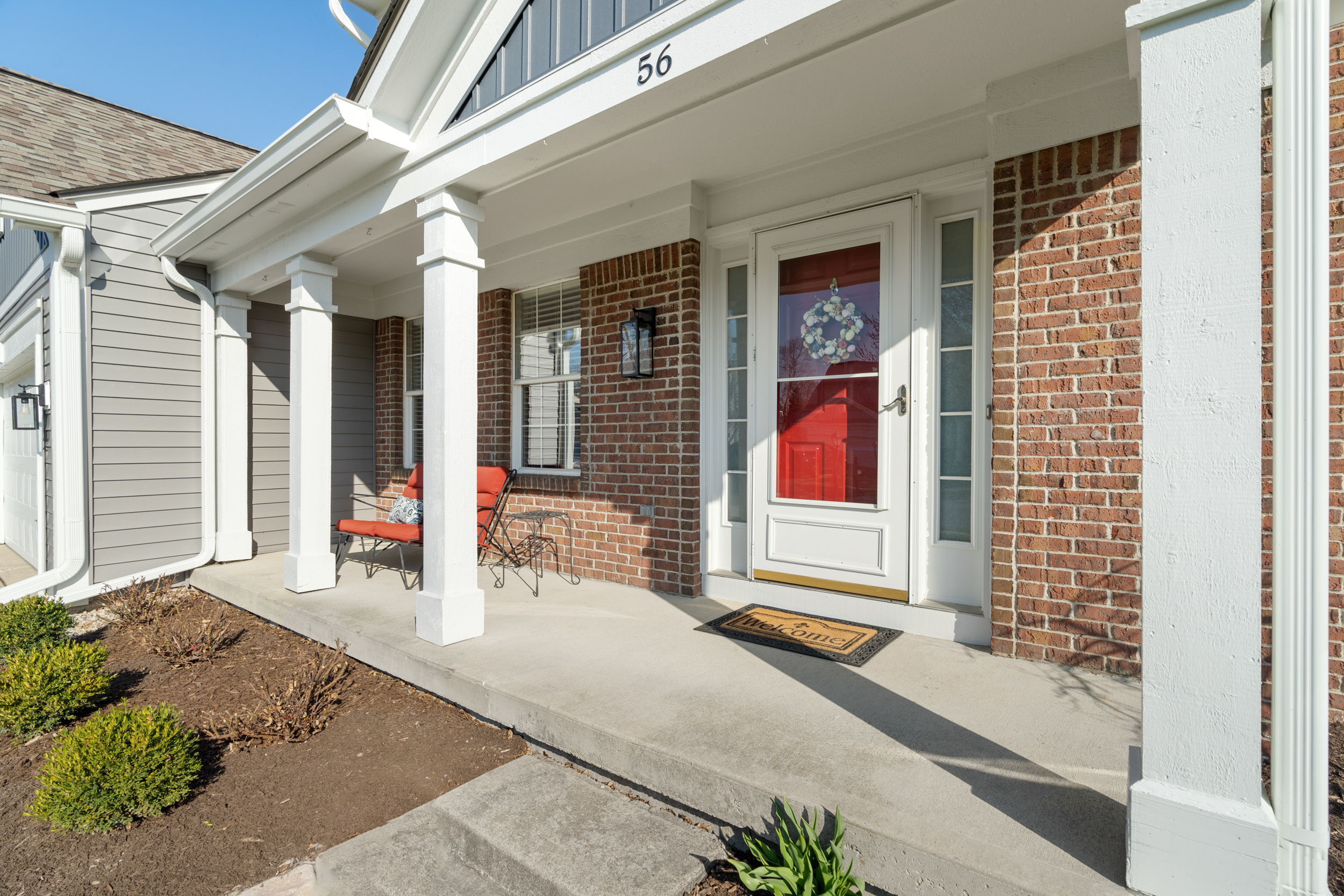 56 E Wisteria Way