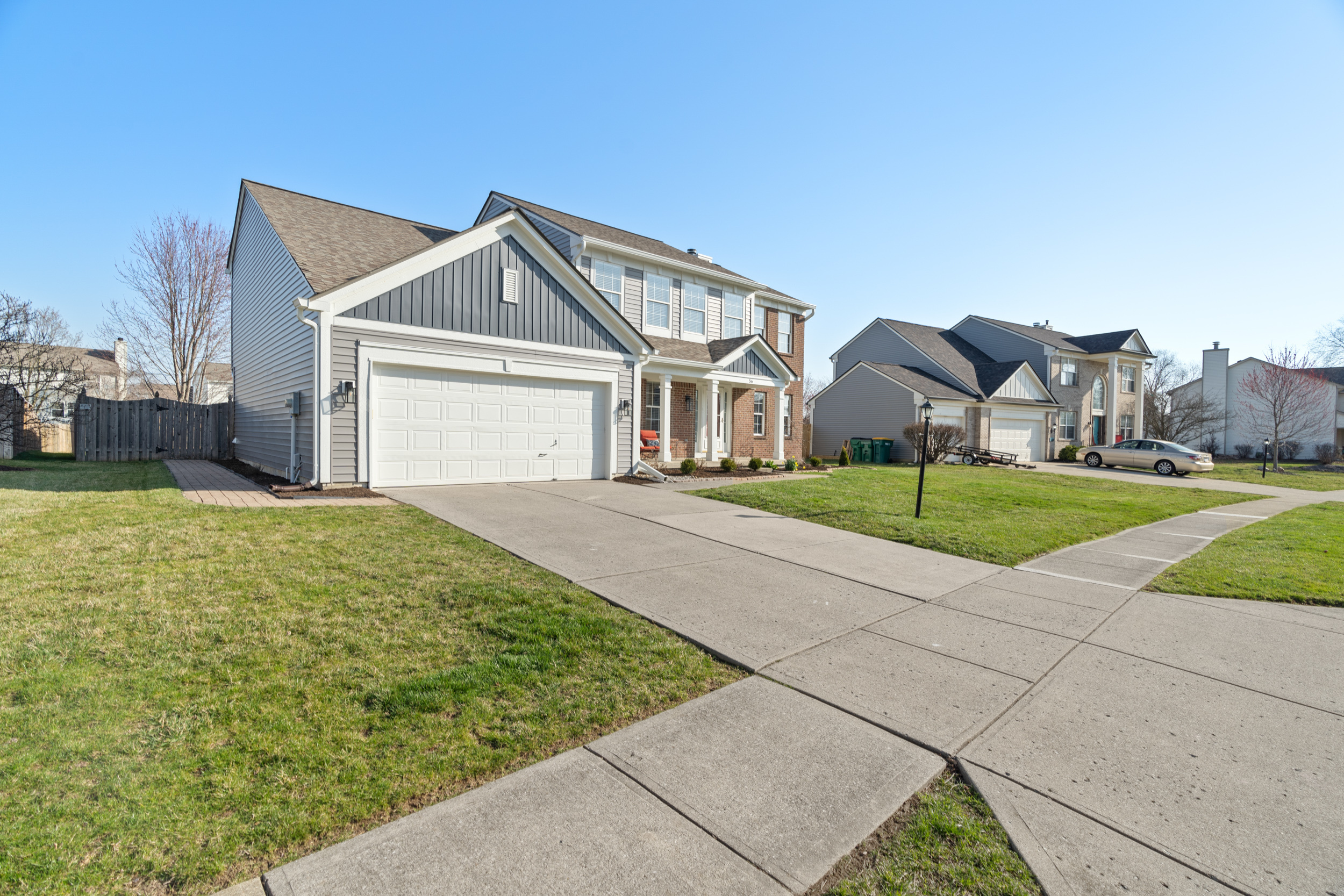 56 E Wisteria Way