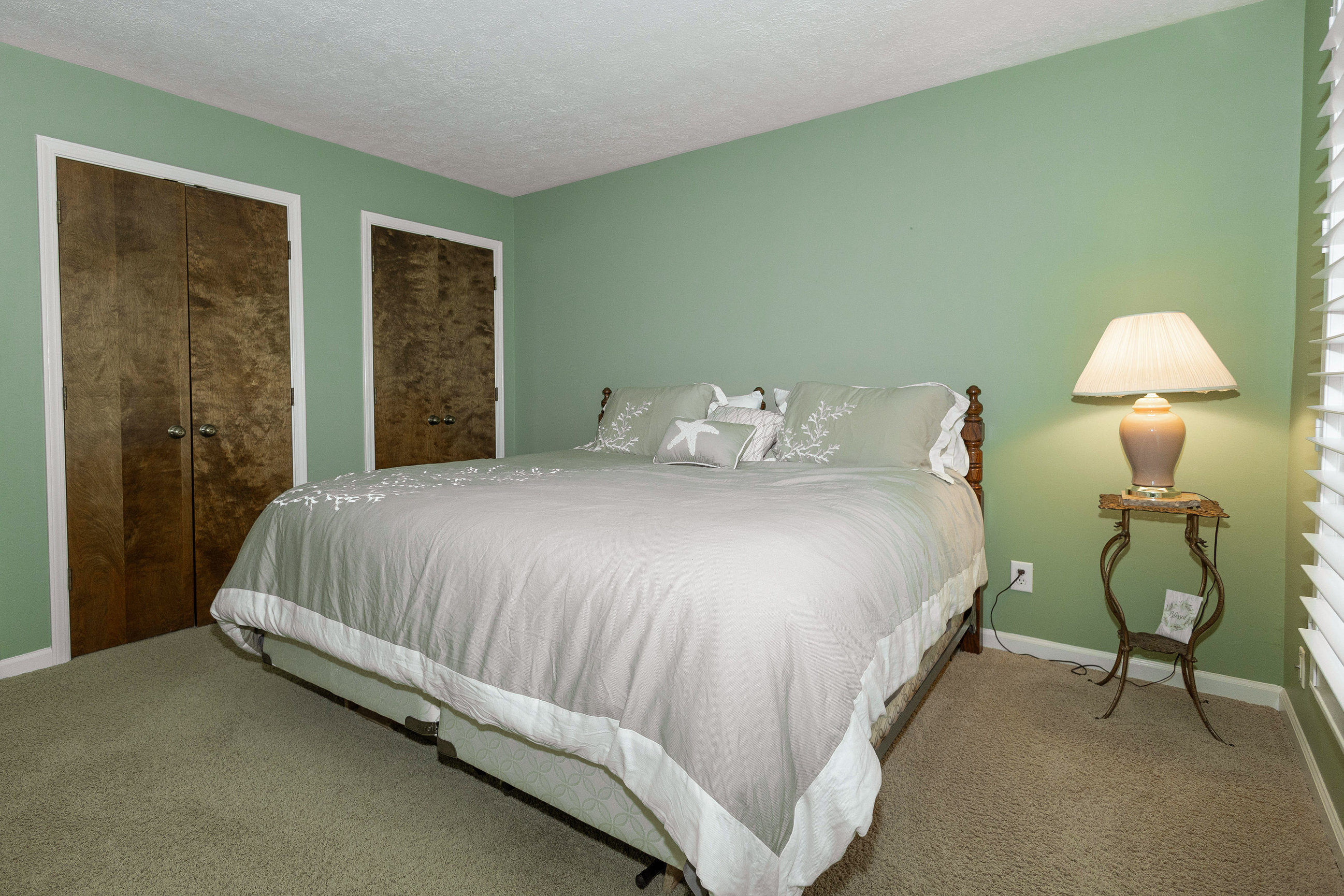 7422 Noel Forest Court