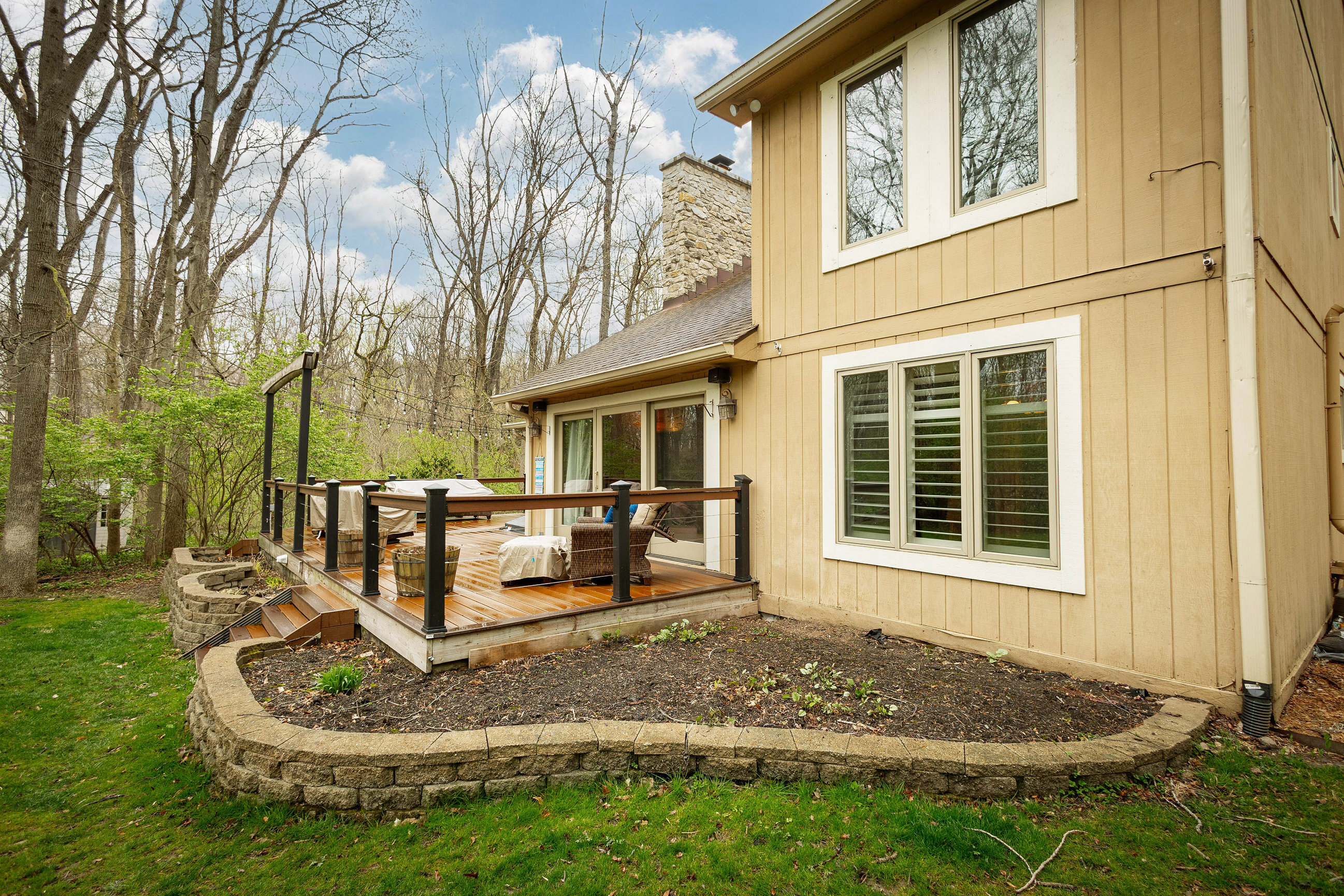 7422 Noel Forest Court