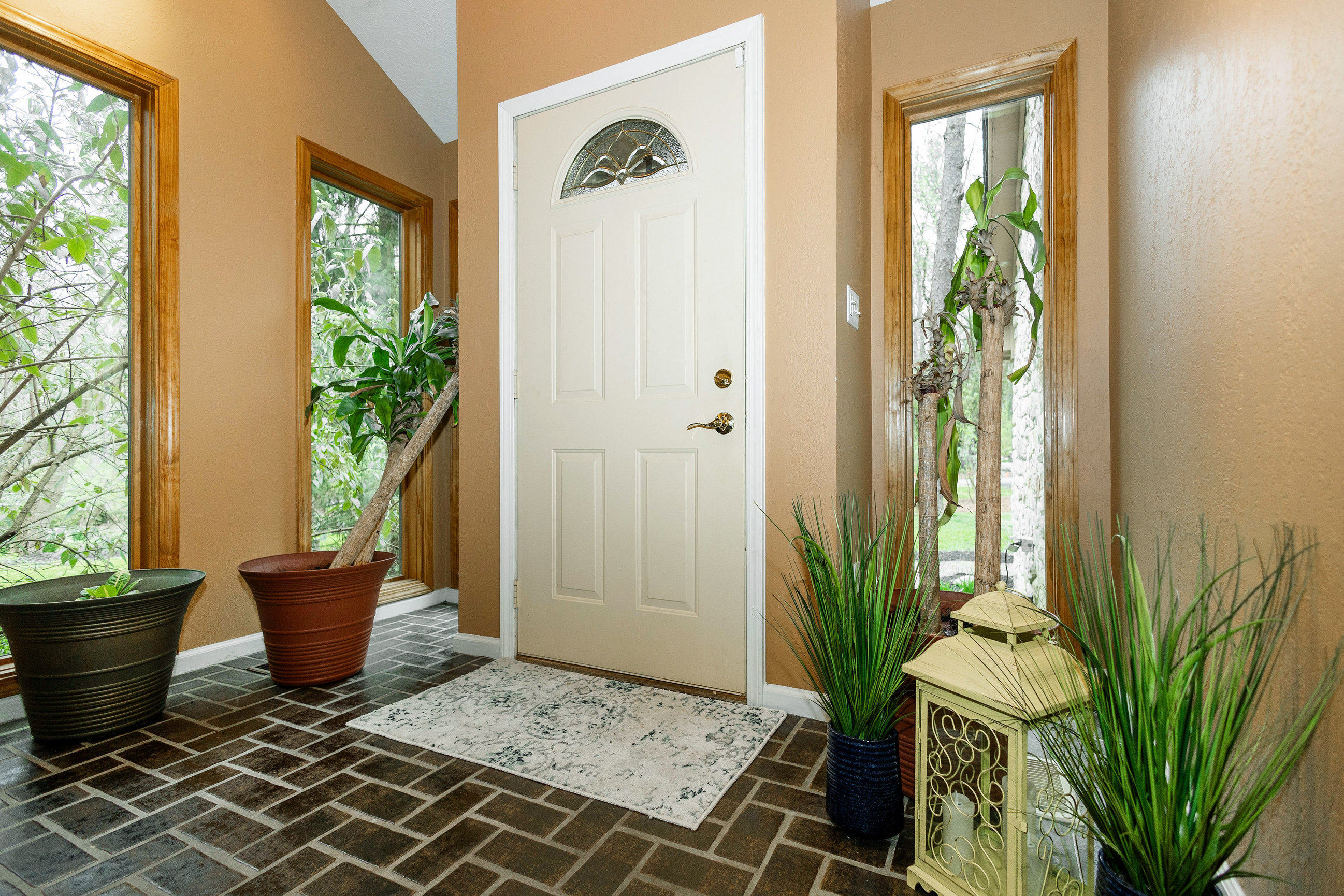 7422 Noel Forest Court
