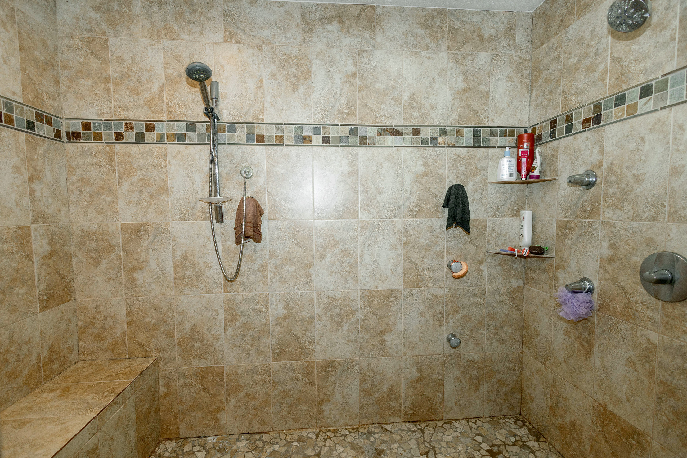 7422 Noel Forest Court