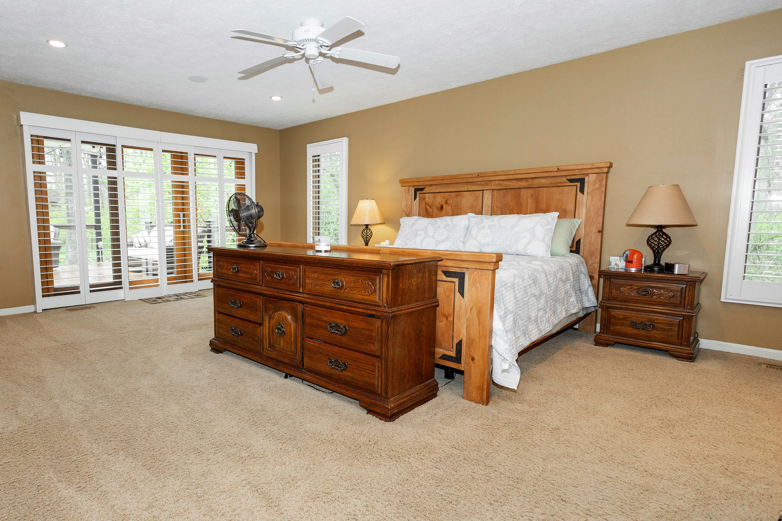 7422 Noel Forest Court