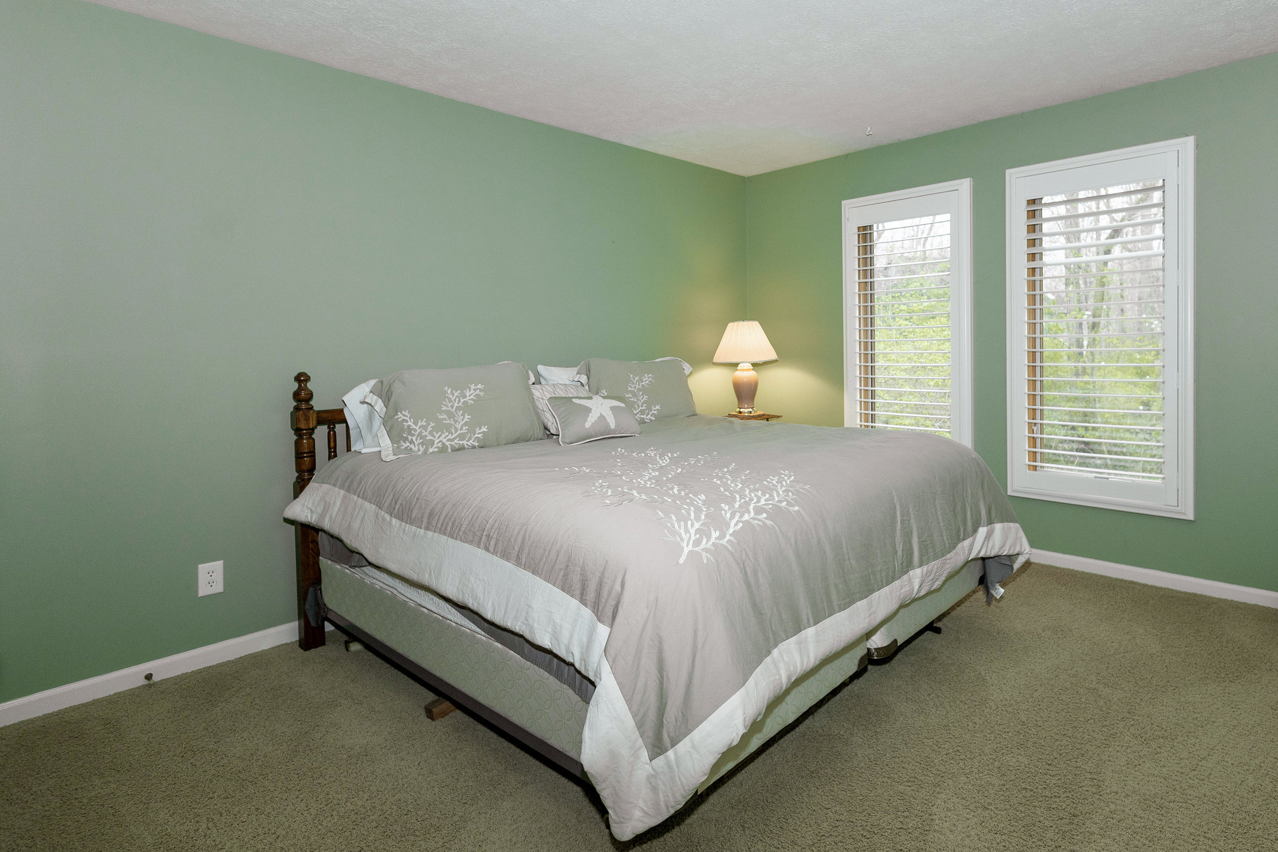 7422 Noel Forest Court