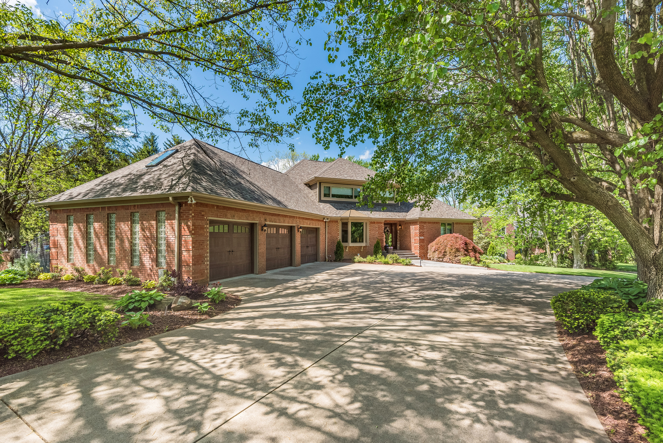 6520 Castle Knoll Court