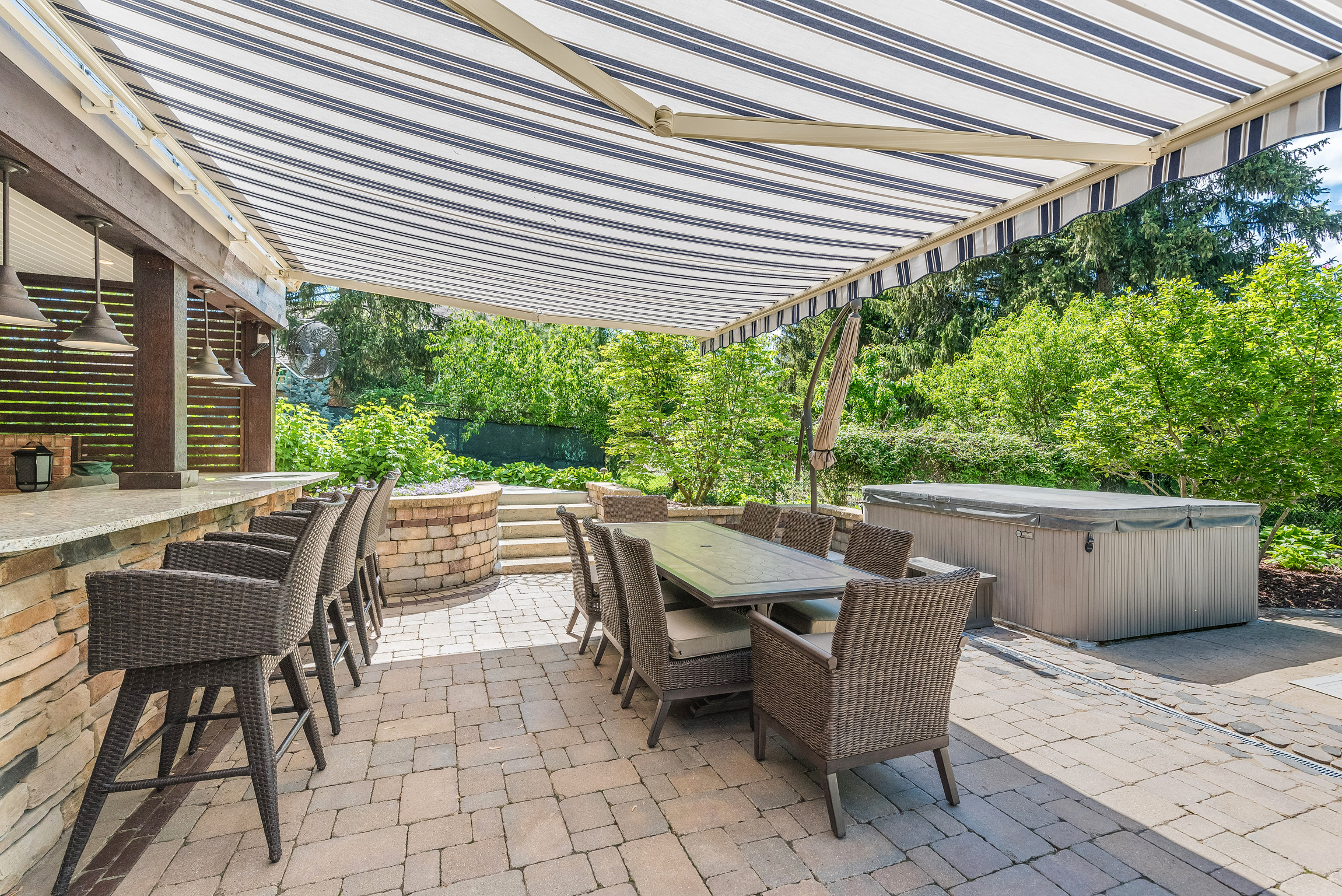 6520 Castle Knoll Court