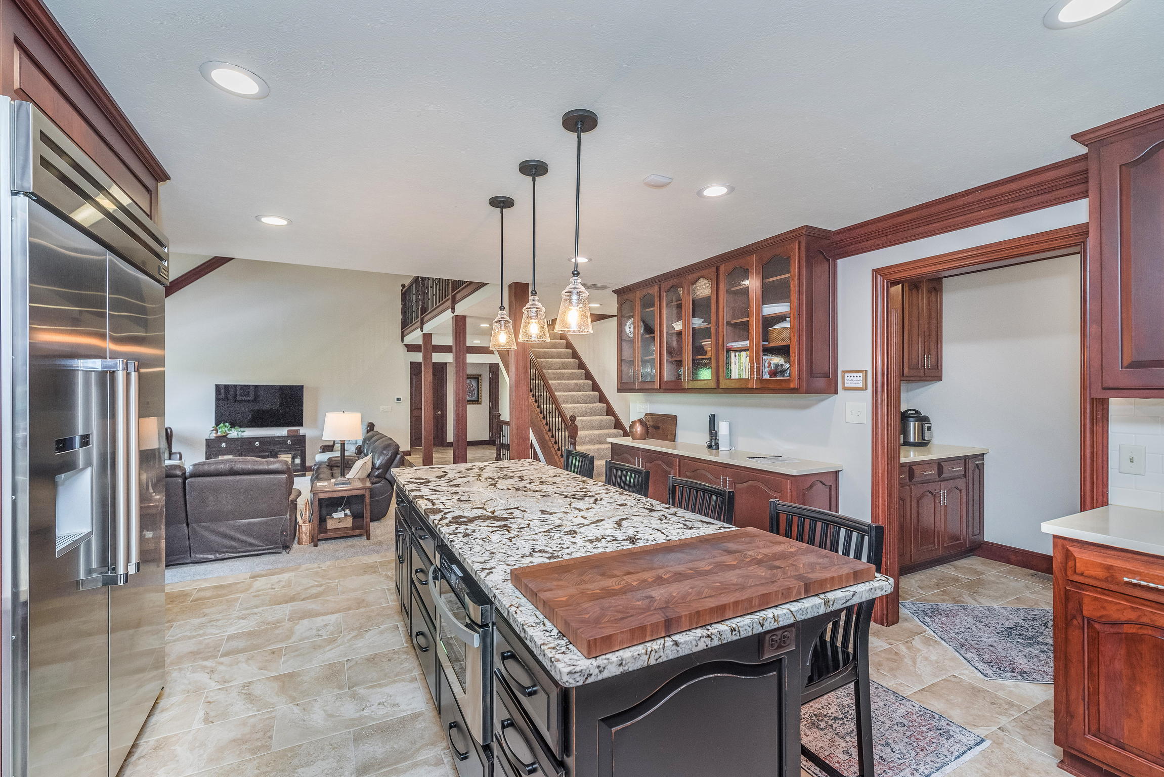 6520 Castle Knoll Court