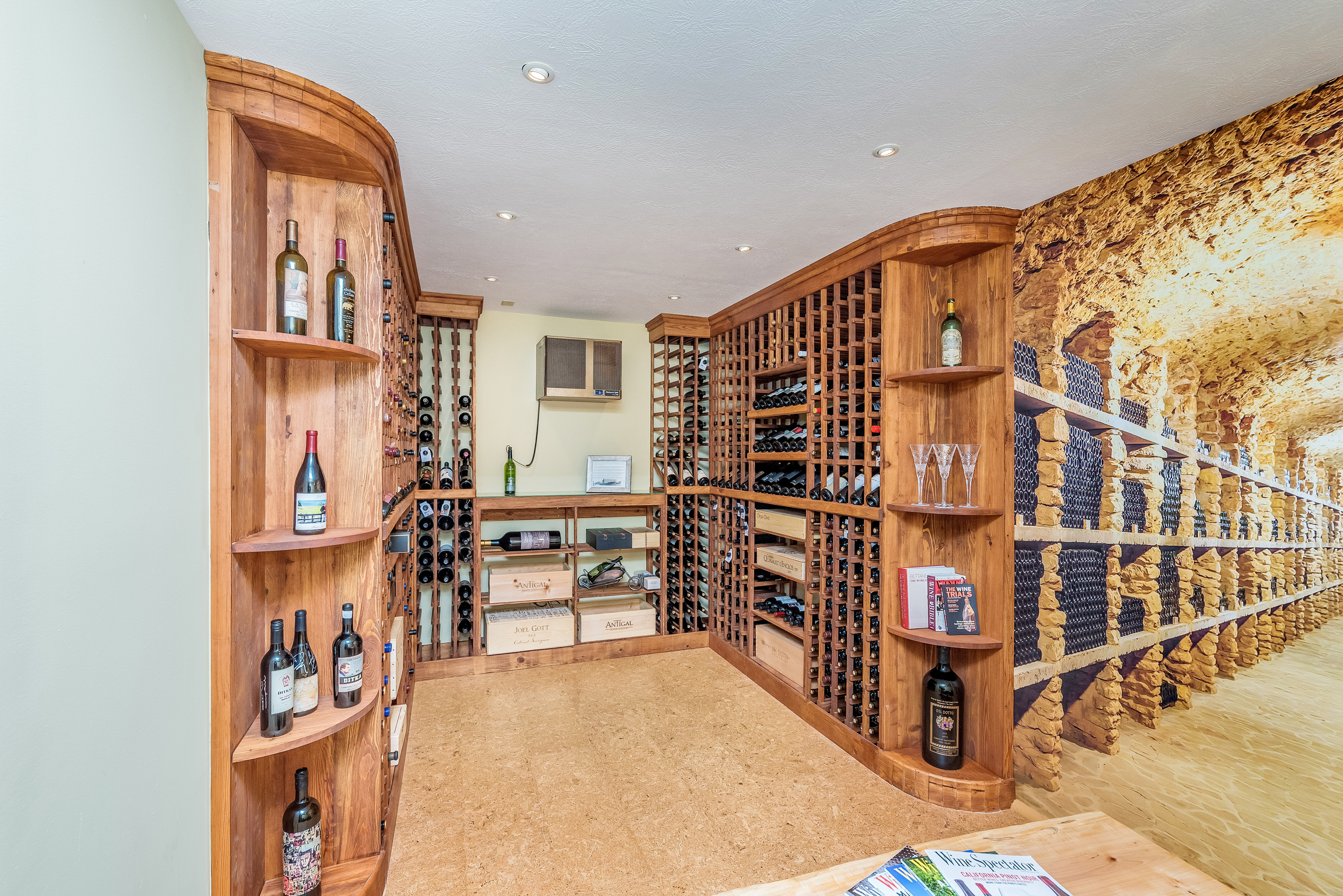 6520 Castle Knoll Court