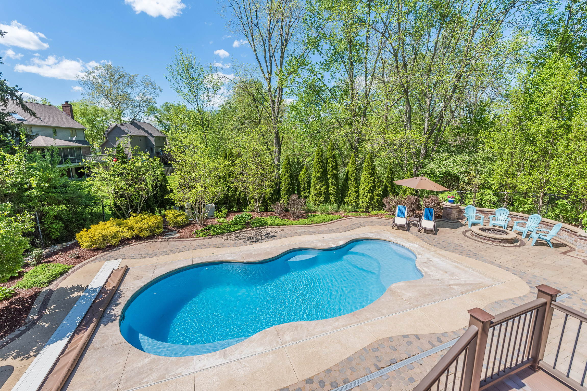 6520 Castle Knoll Court