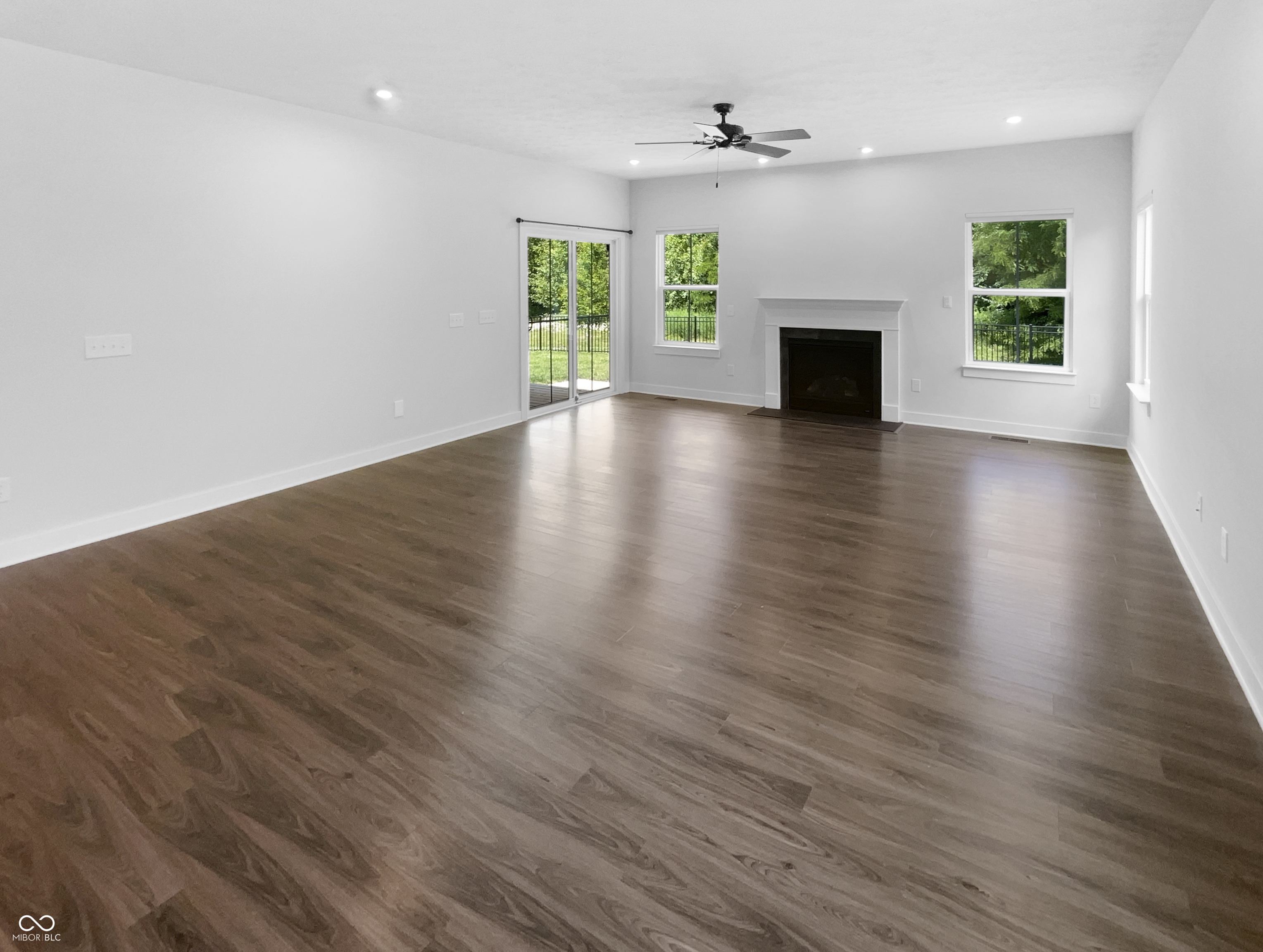 5096 Green Valley Lane