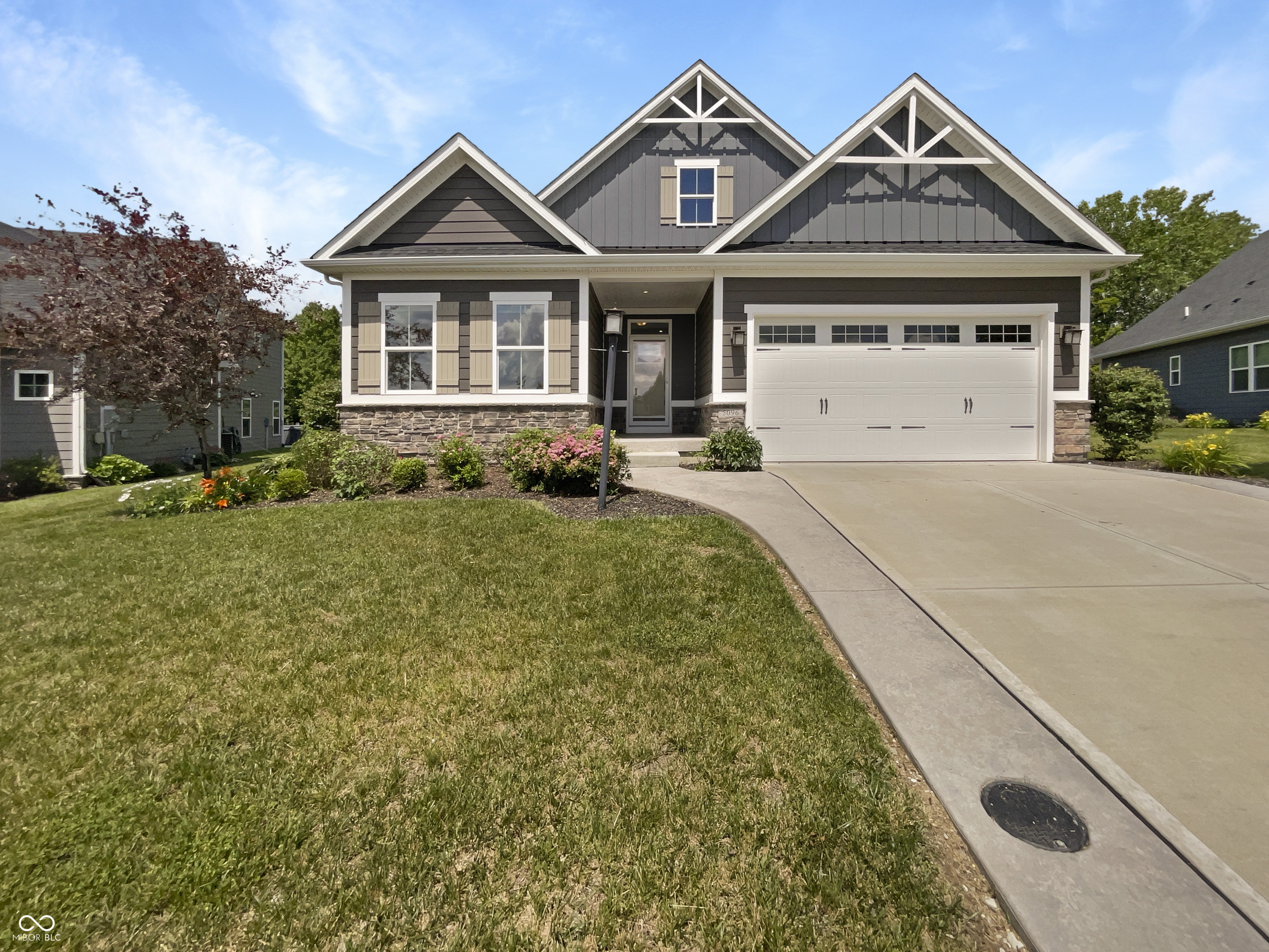 5096 Green Valley Lane