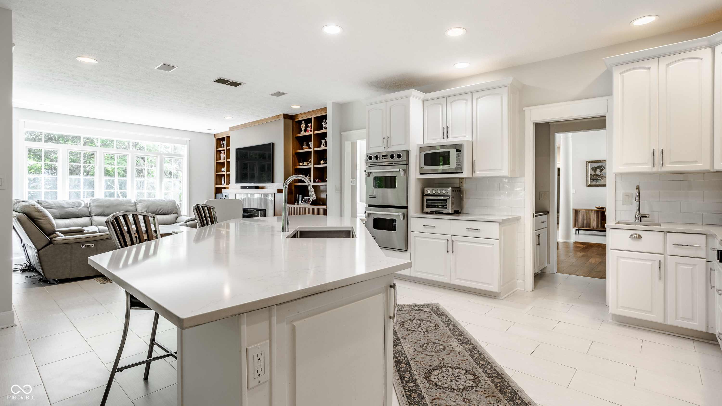 8040 88th Street W