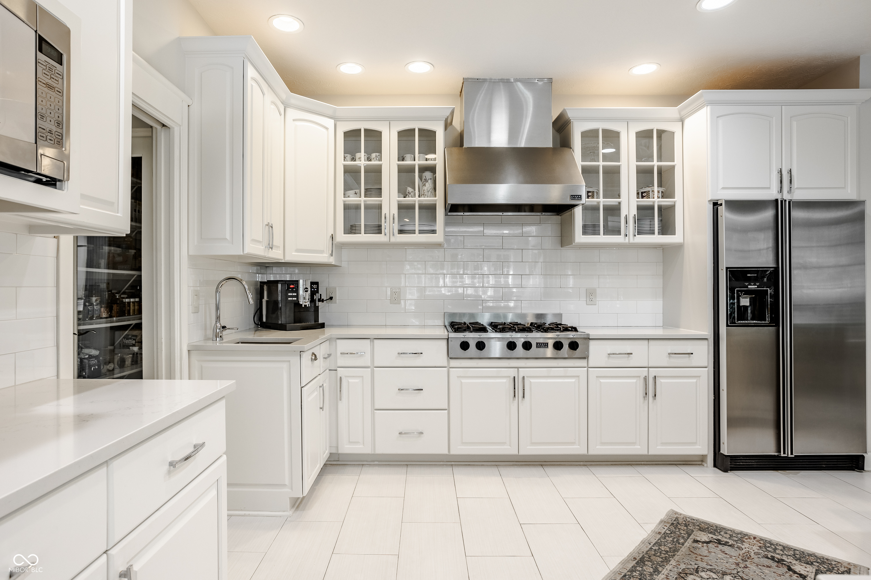 8040 88th Street W