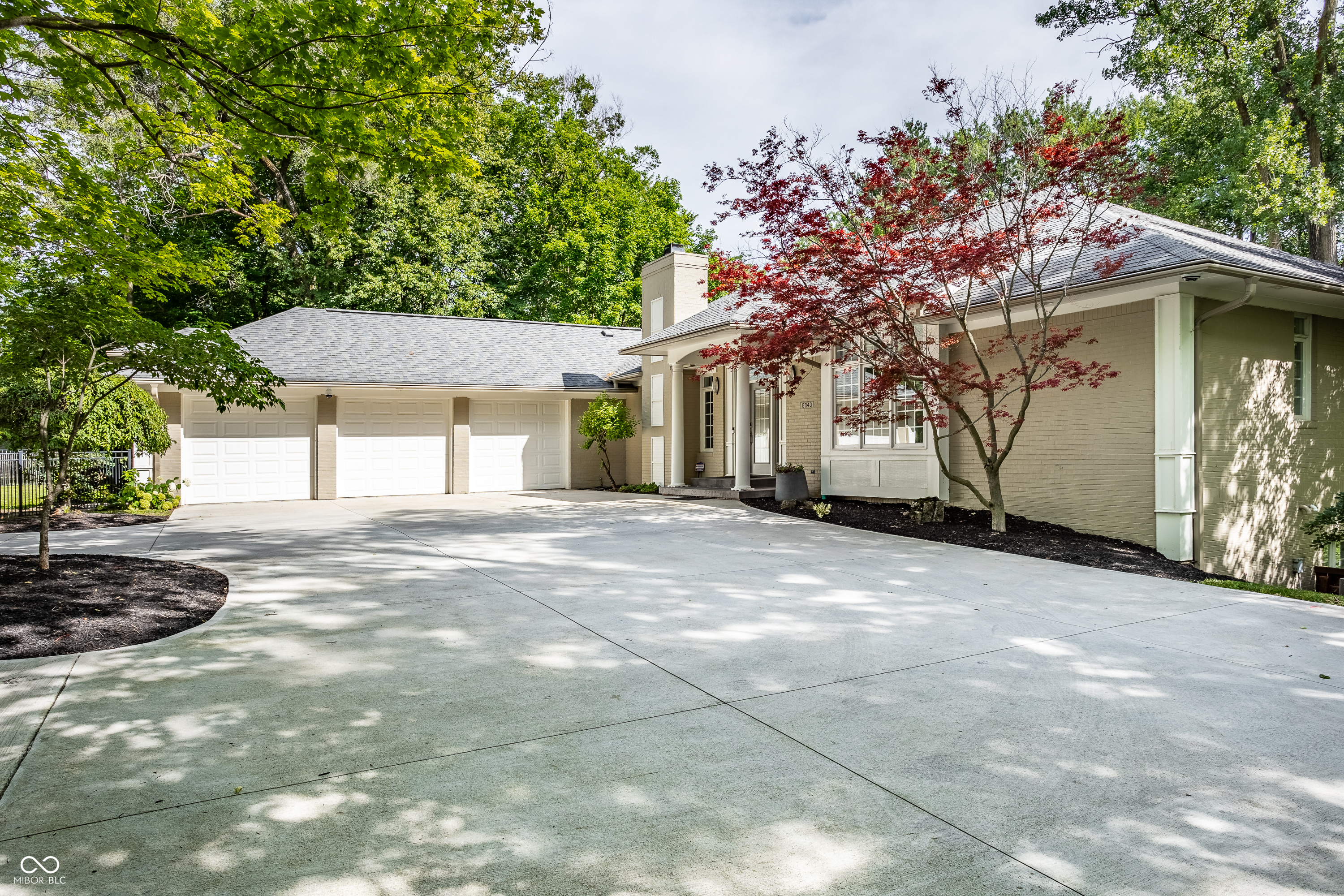 8040 88th Street W