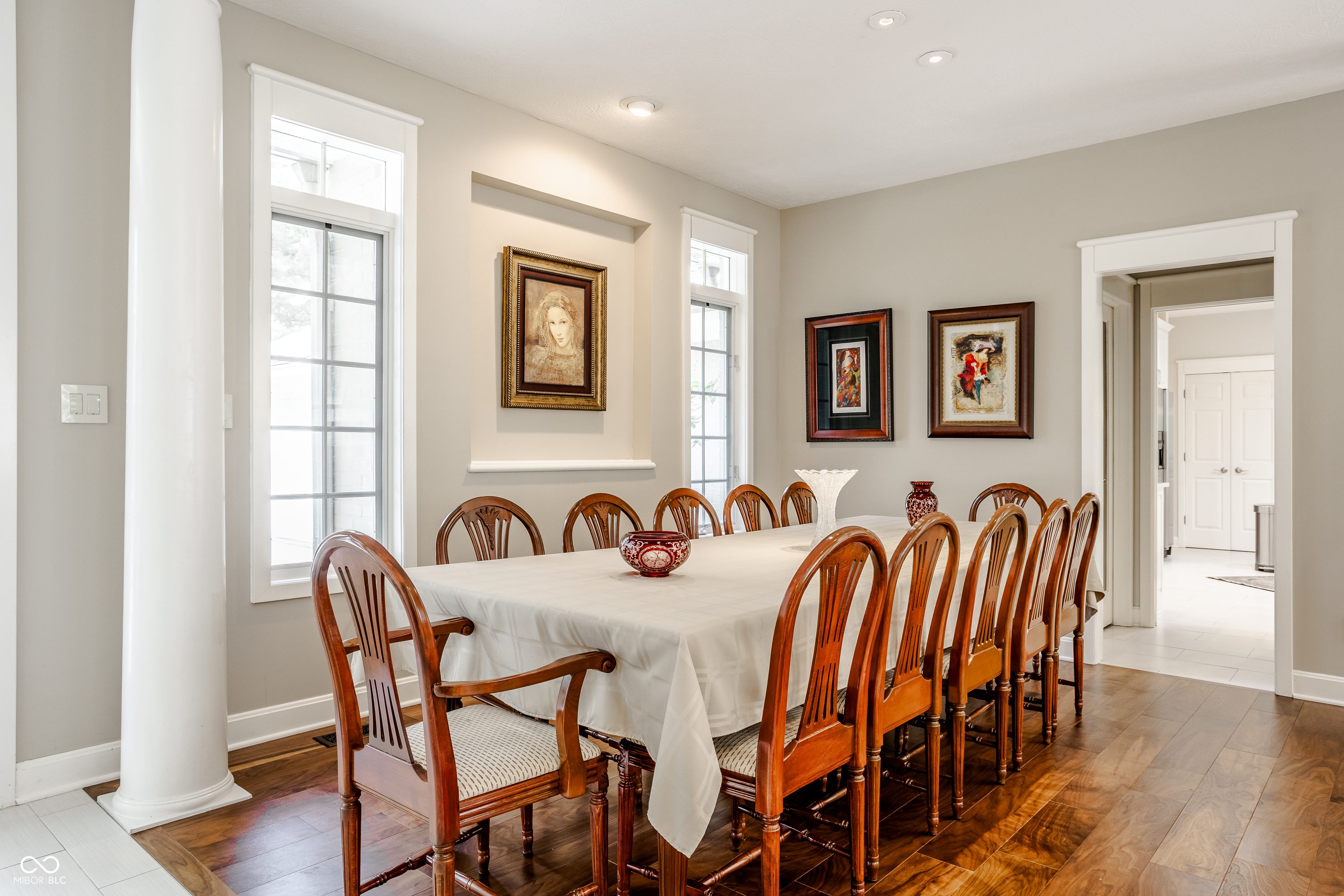 8040 88th Street W