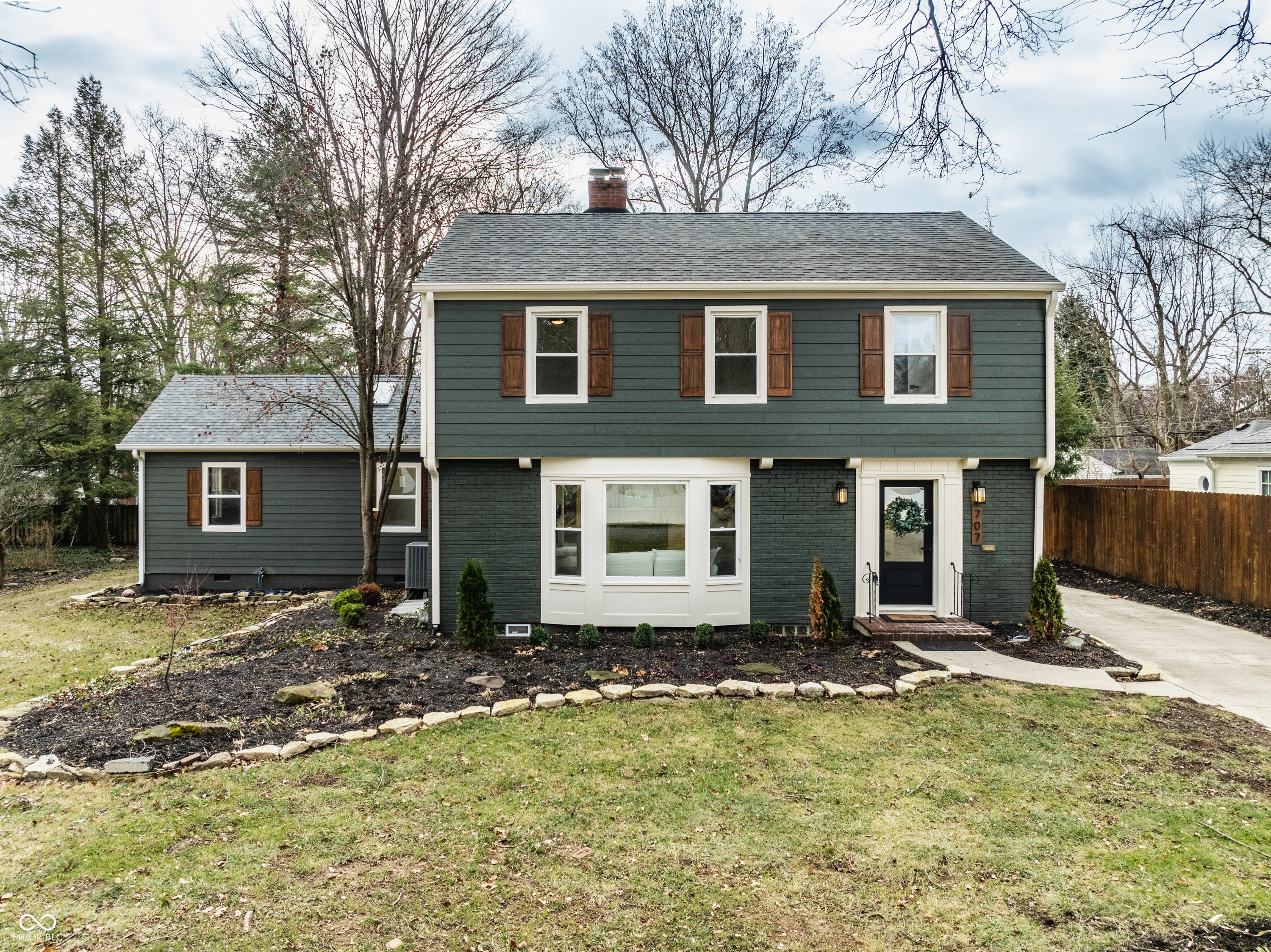 707 Nottingham Court
