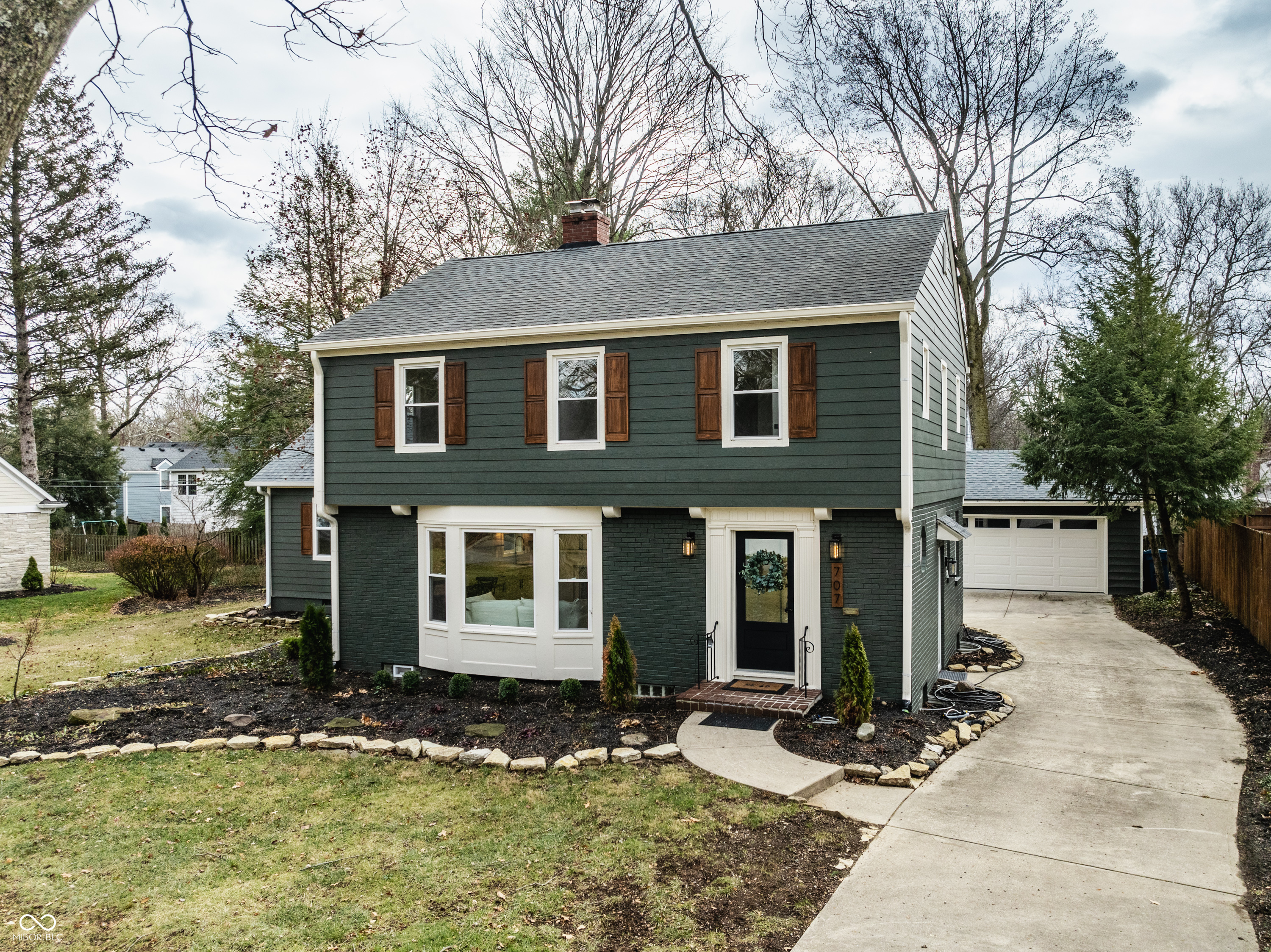 707 Nottingham Court