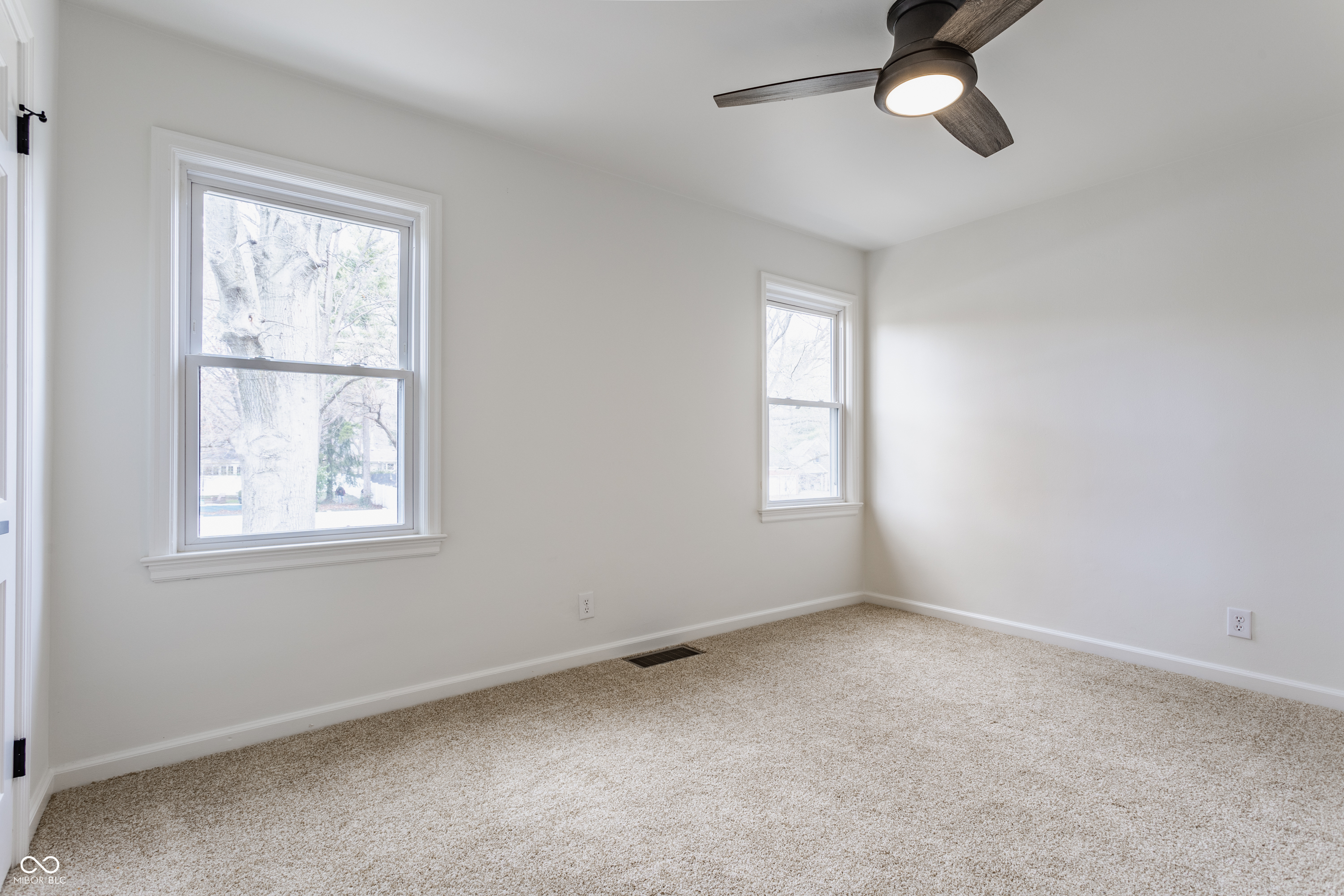 707 Nottingham Court