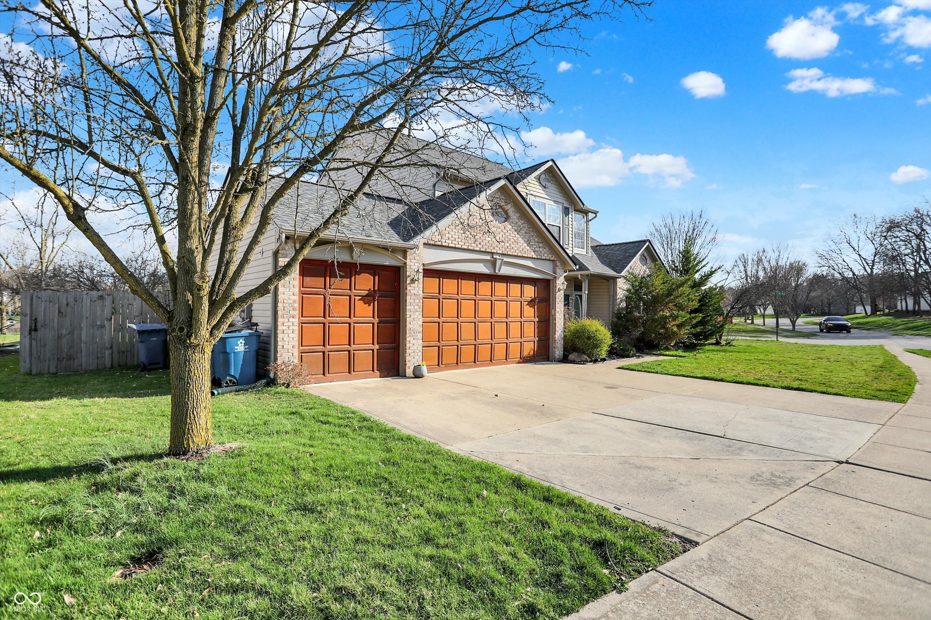 5347 Creekbend Drive