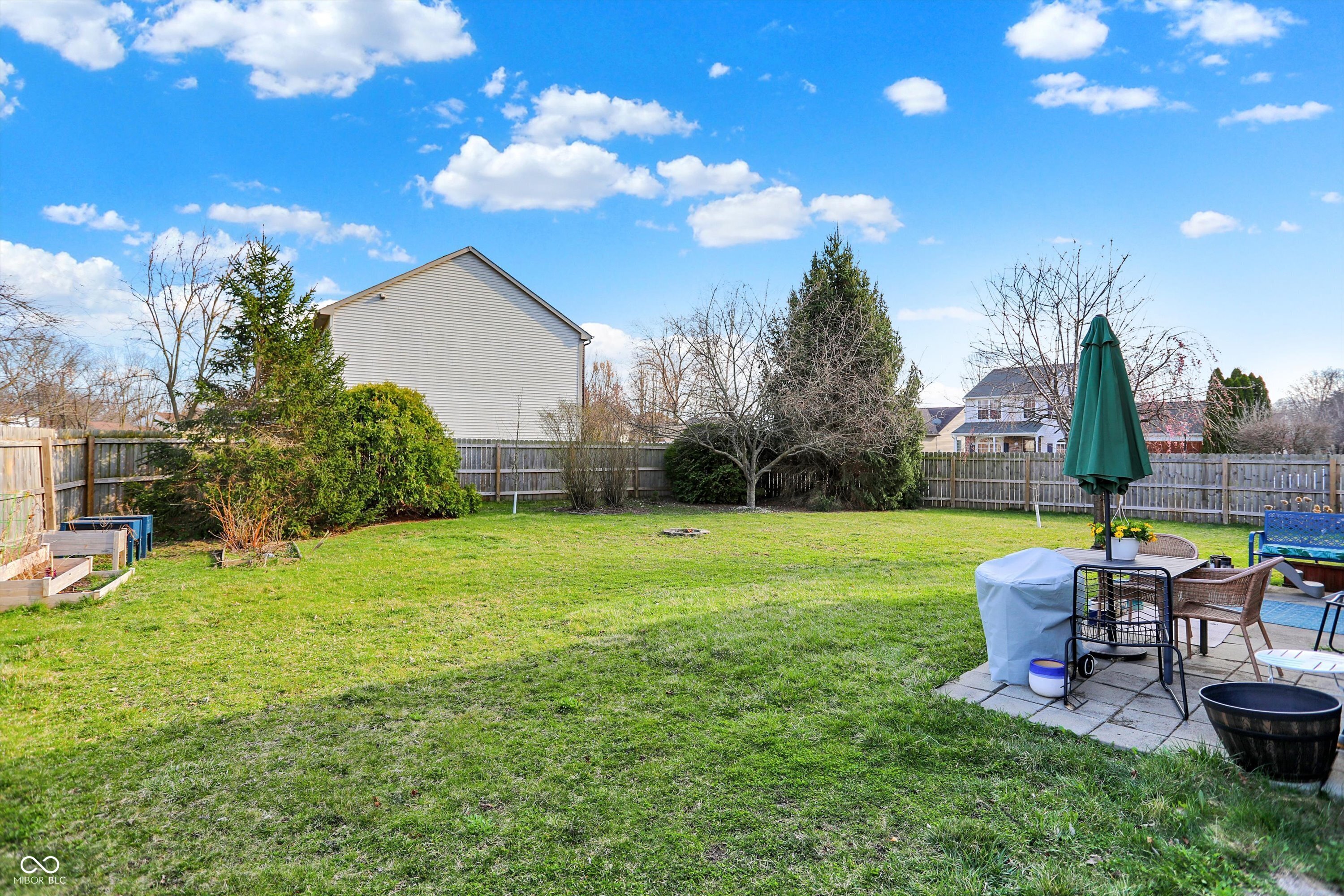 5347 Creekbend Drive