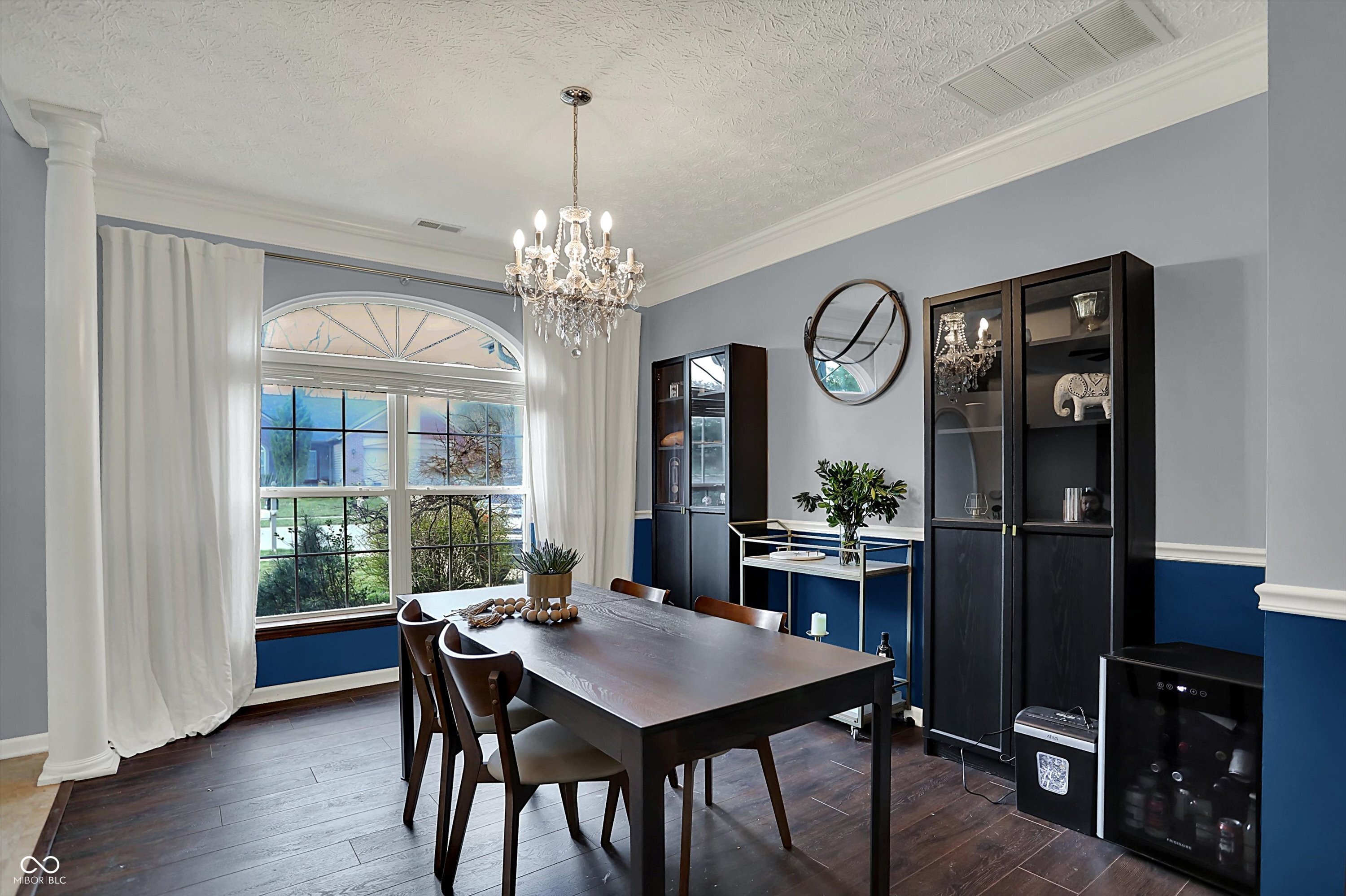 5347 Creekbend Drive