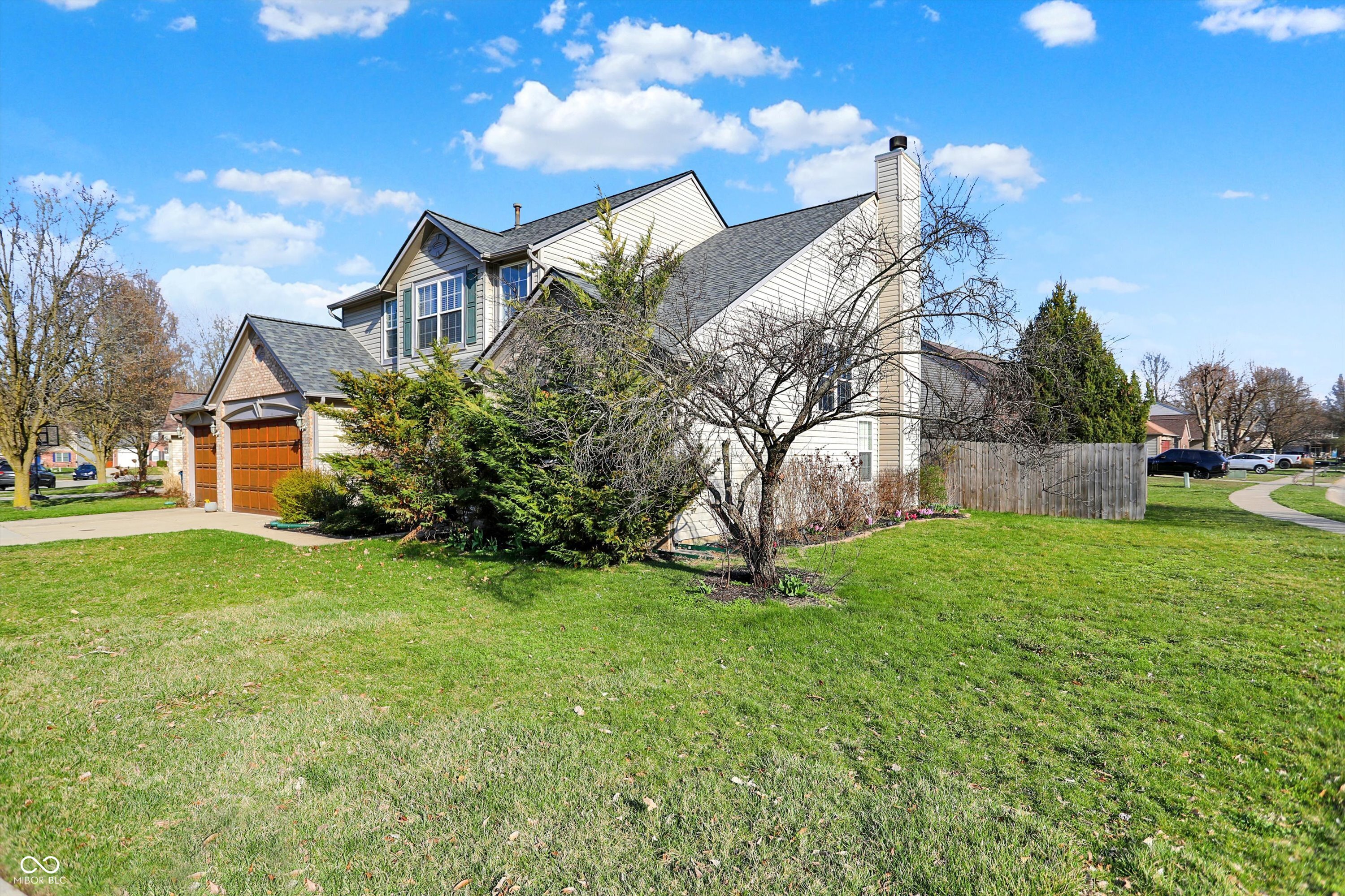 5347 Creekbend Drive