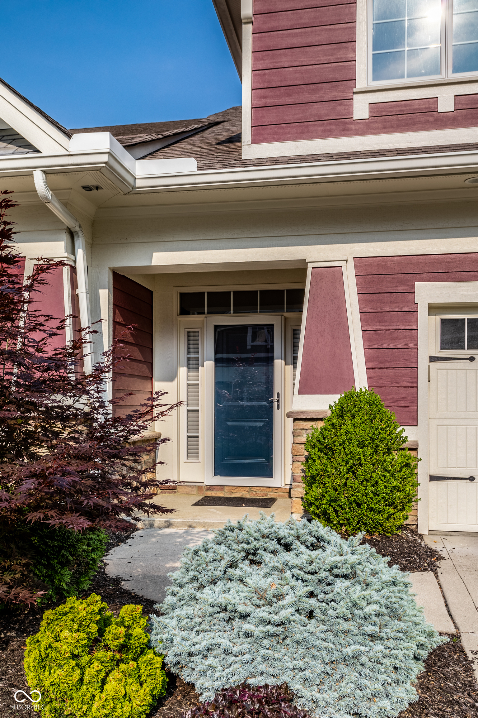 478 Firefly Lane